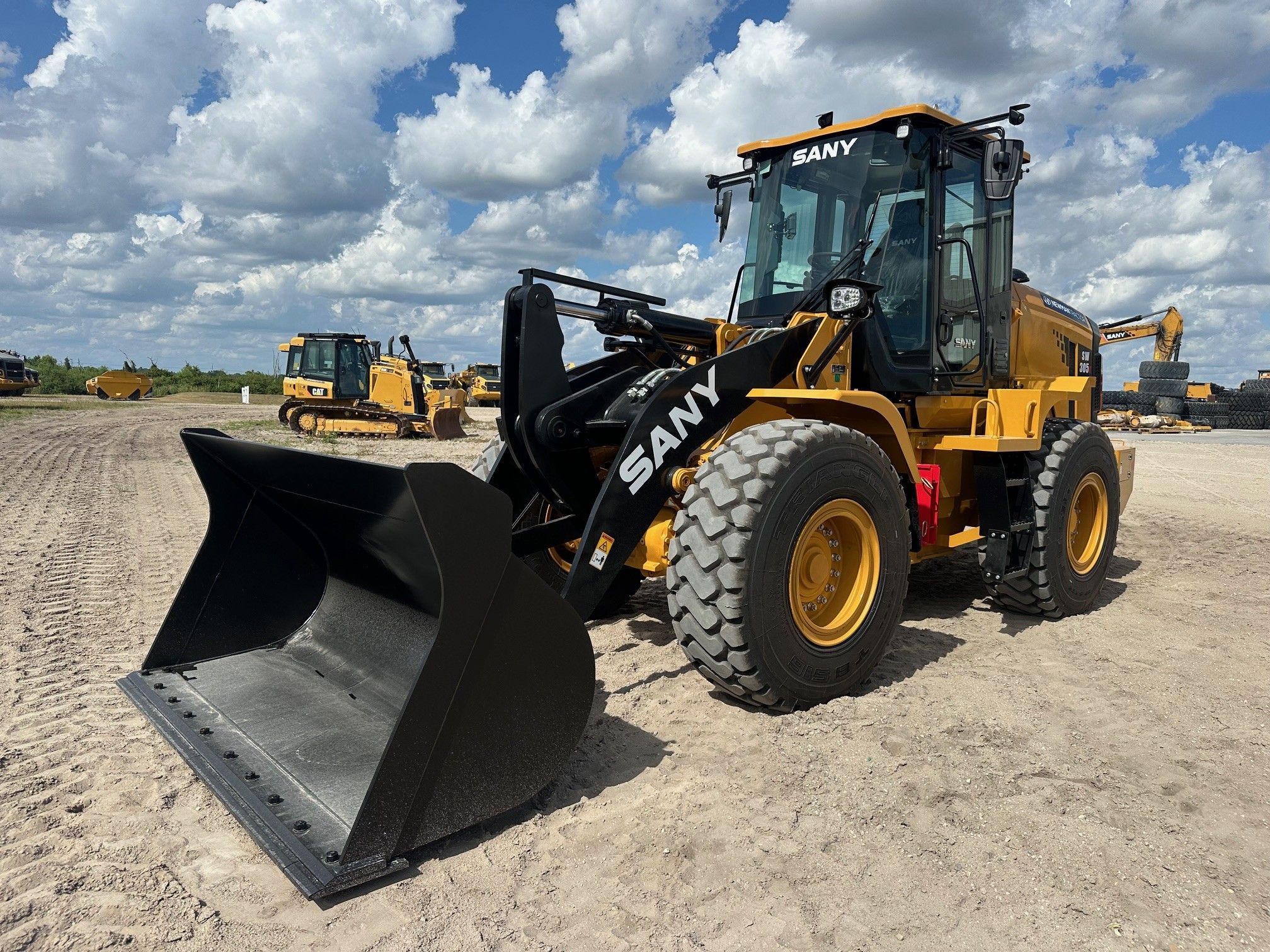 2025 SANY SW305K Photo 1 Thumbnail