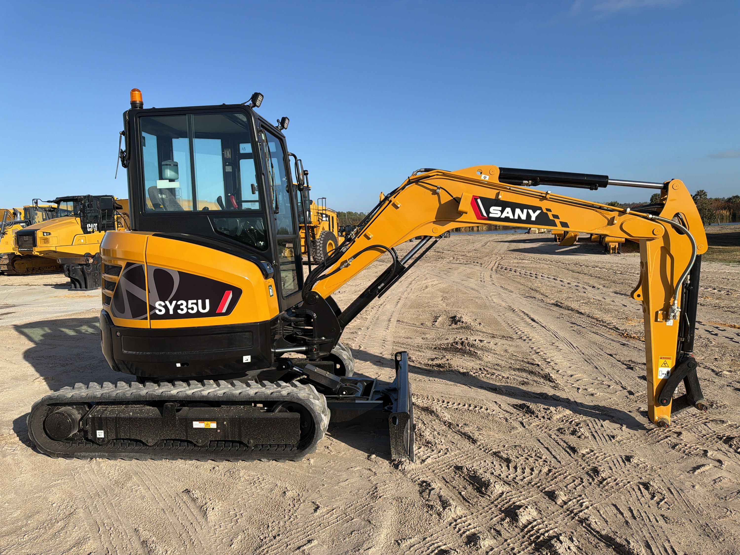 Equipment Photo - EQ14196 Thumbnail