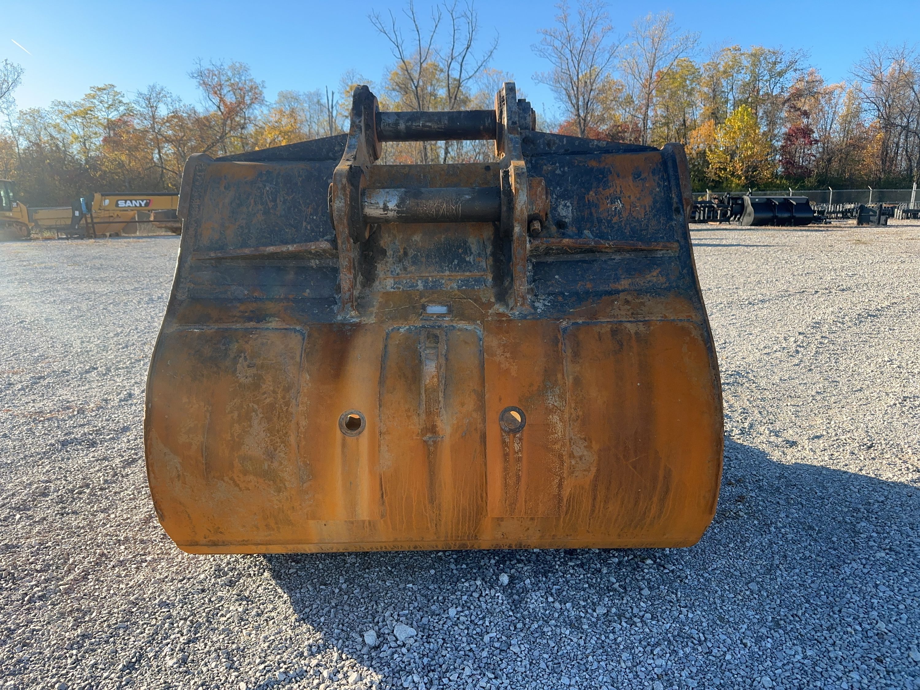 72" BUCKET FOR SY500H Photo 4 Thumbnail