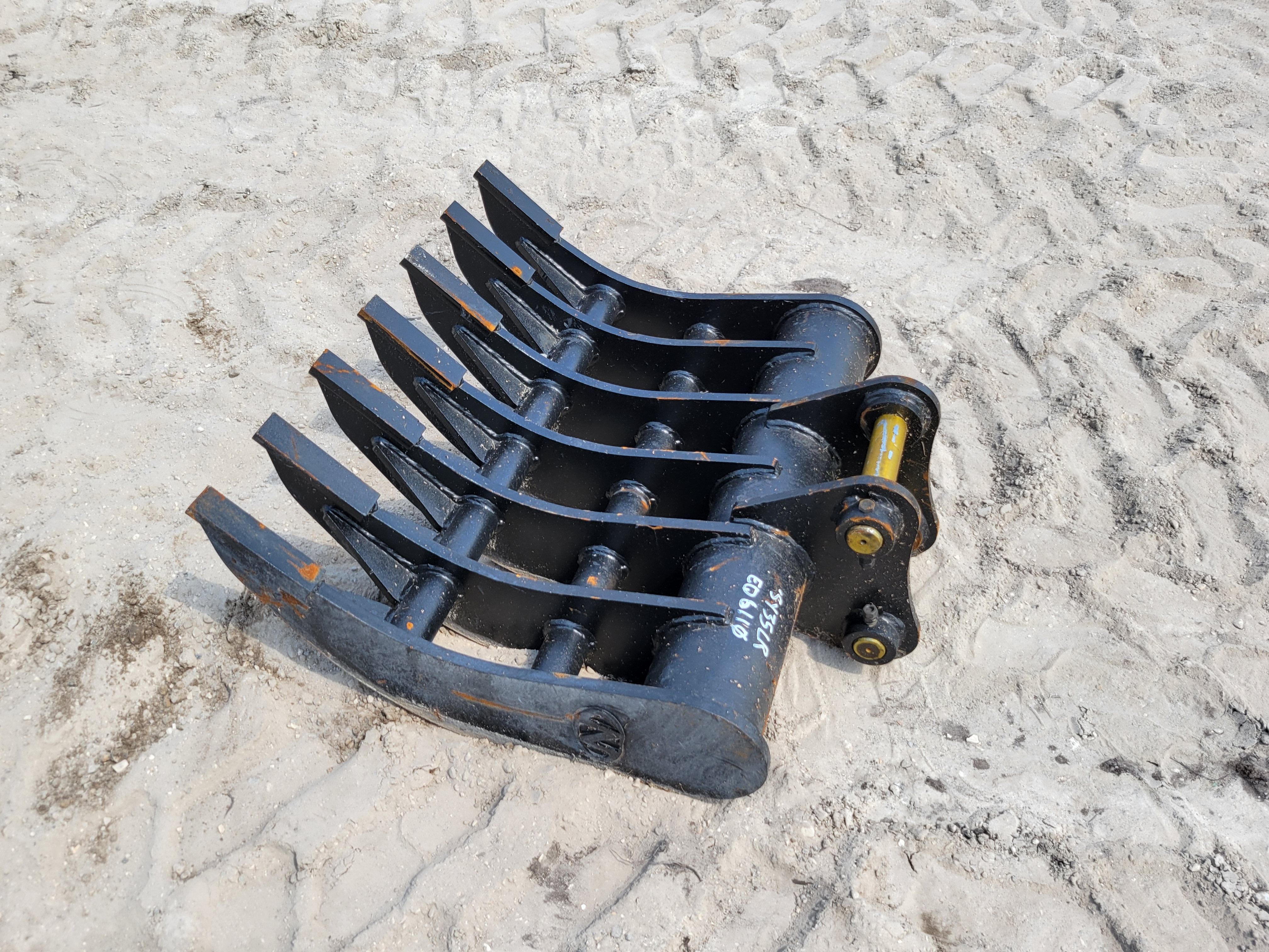 30" LANDSCAPE RAKE FOR SY35U Photo 2 Thumbnail