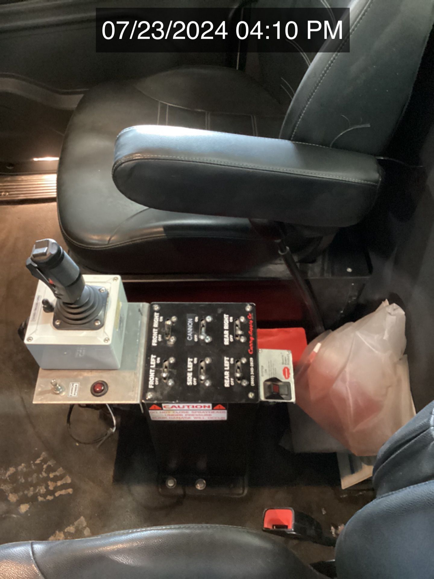 2024 PETERBILT 548 WATER Photo 6 Thumbnail