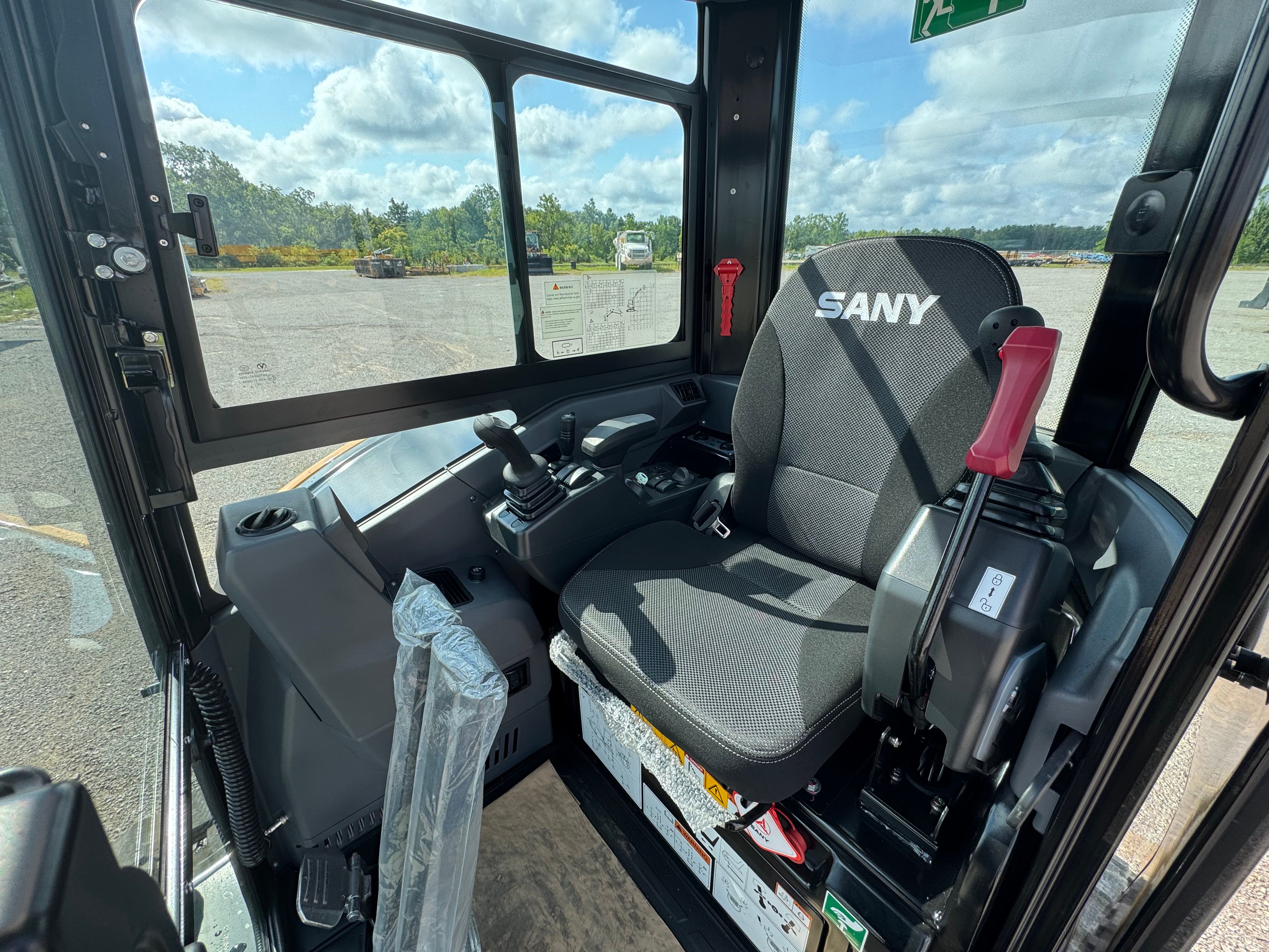 2025 SANY SY50U Photo 7 Thumbnail
