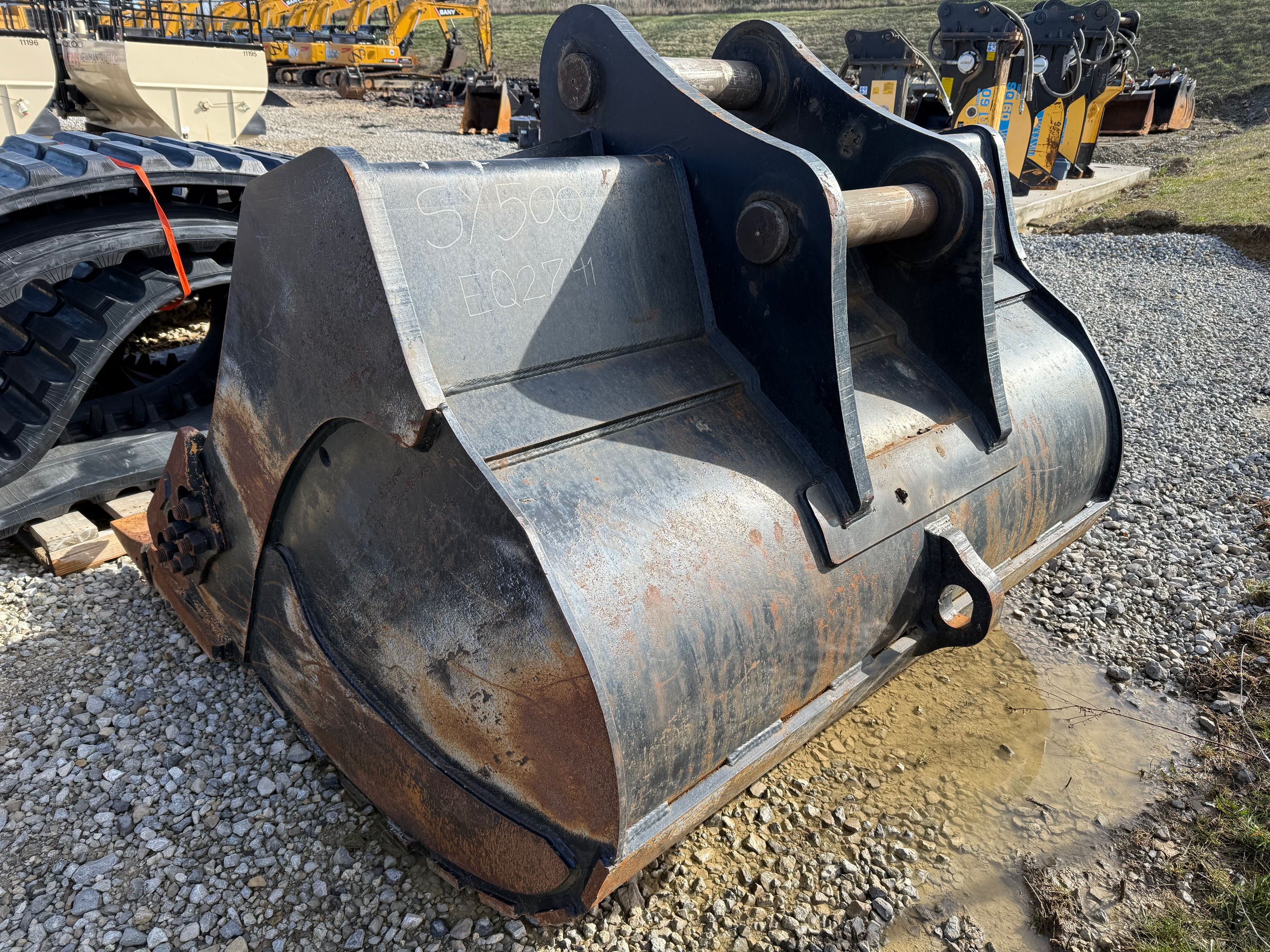 84" EXCAVATOR DIGGING BUCKET 110MM PIN Photo 2 Thumbnail