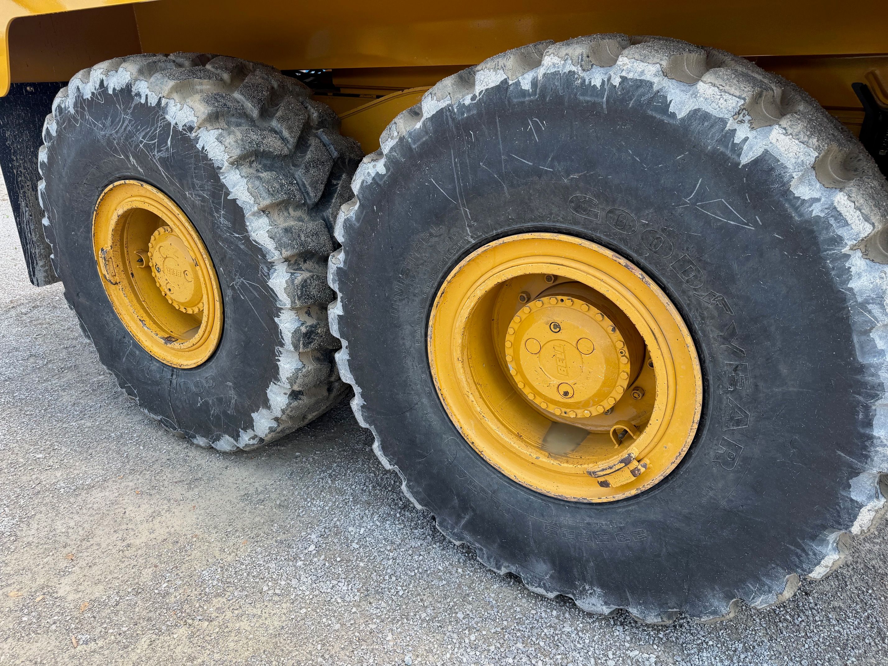 2019 BELL B25E Photo 6 Thumbnail