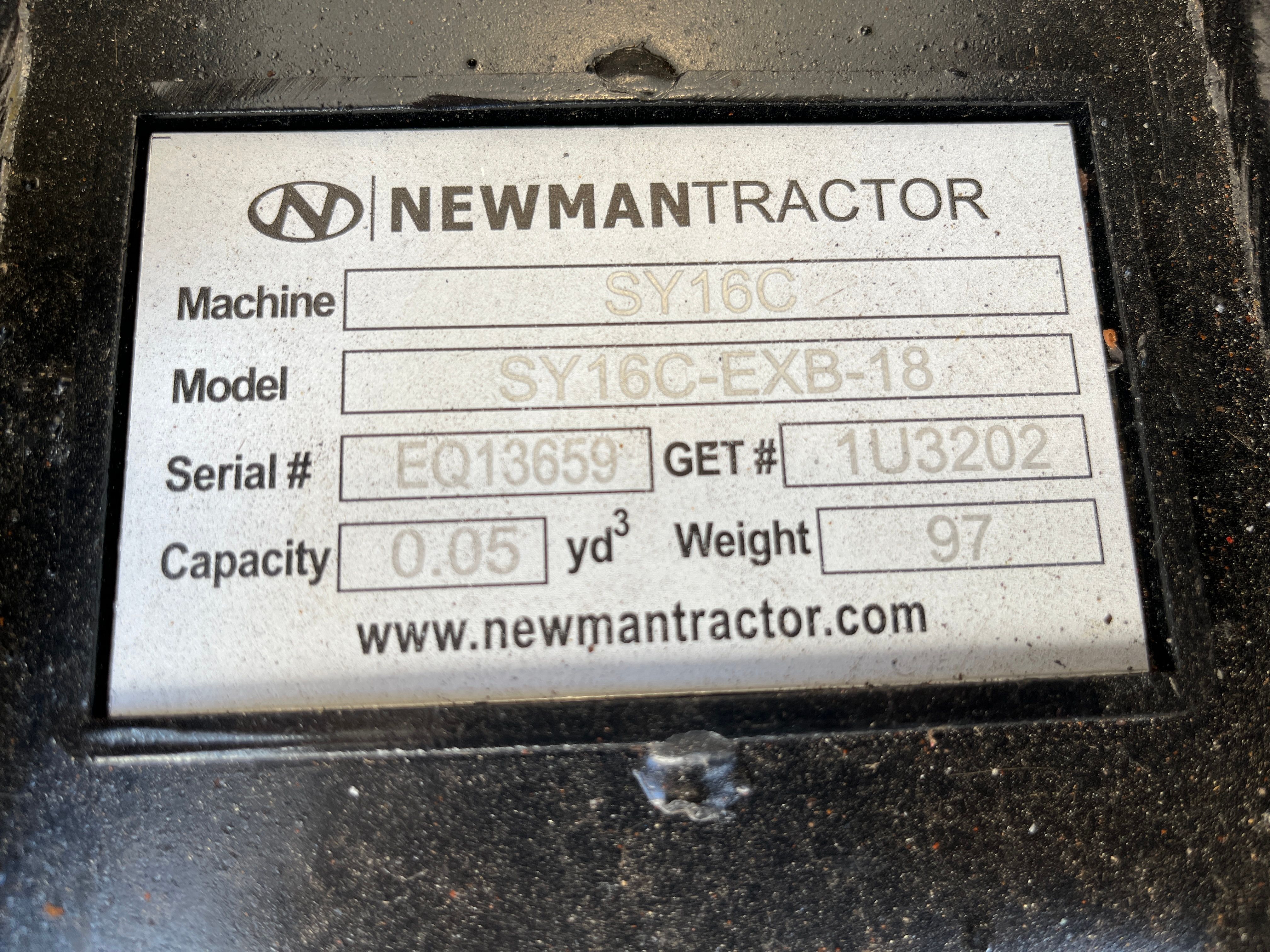 18" BUCKET FOR SY16C Photo 5 Thumbnail