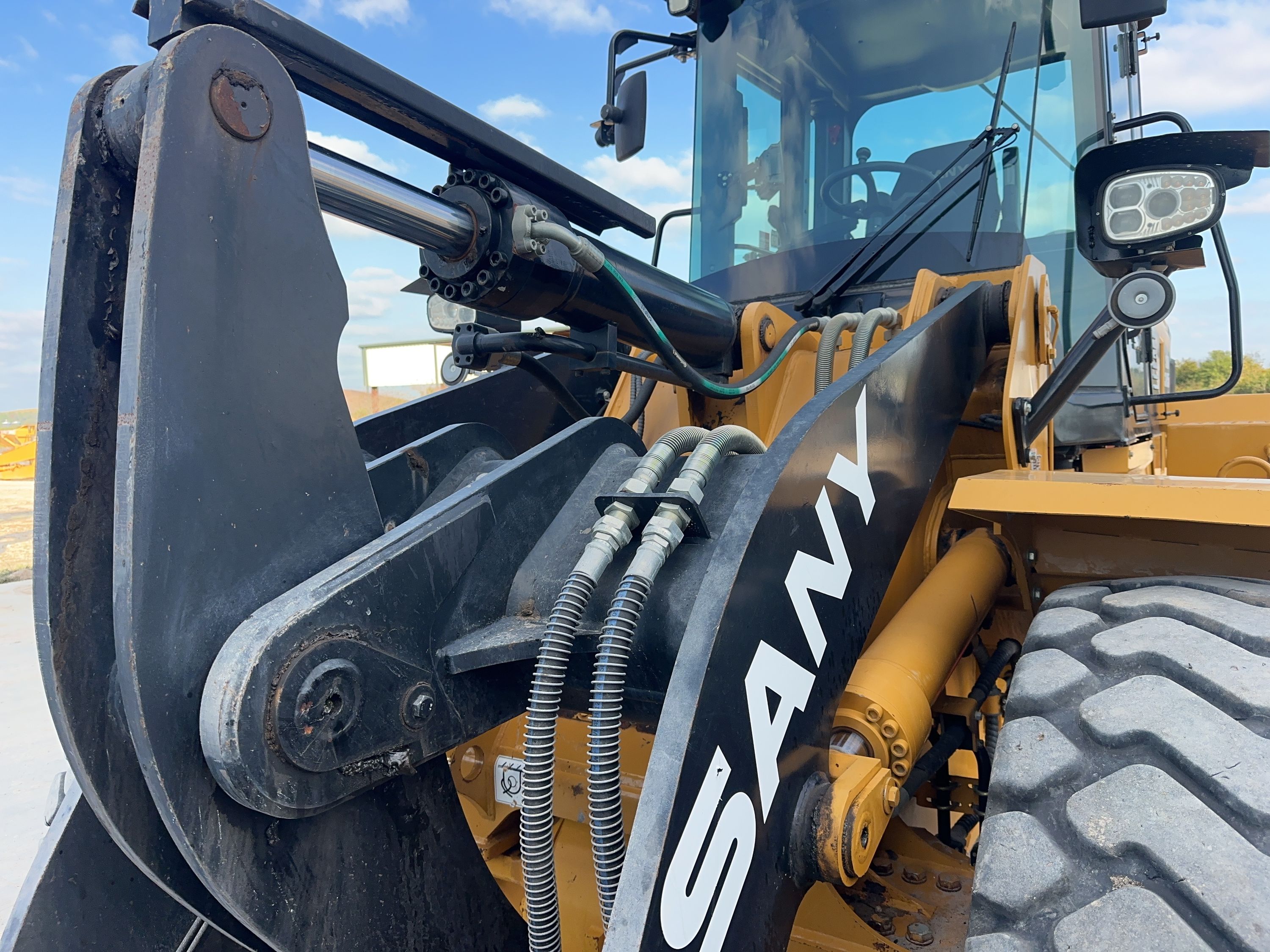 2023 SANY SW305K Photo 17 Thumbnail