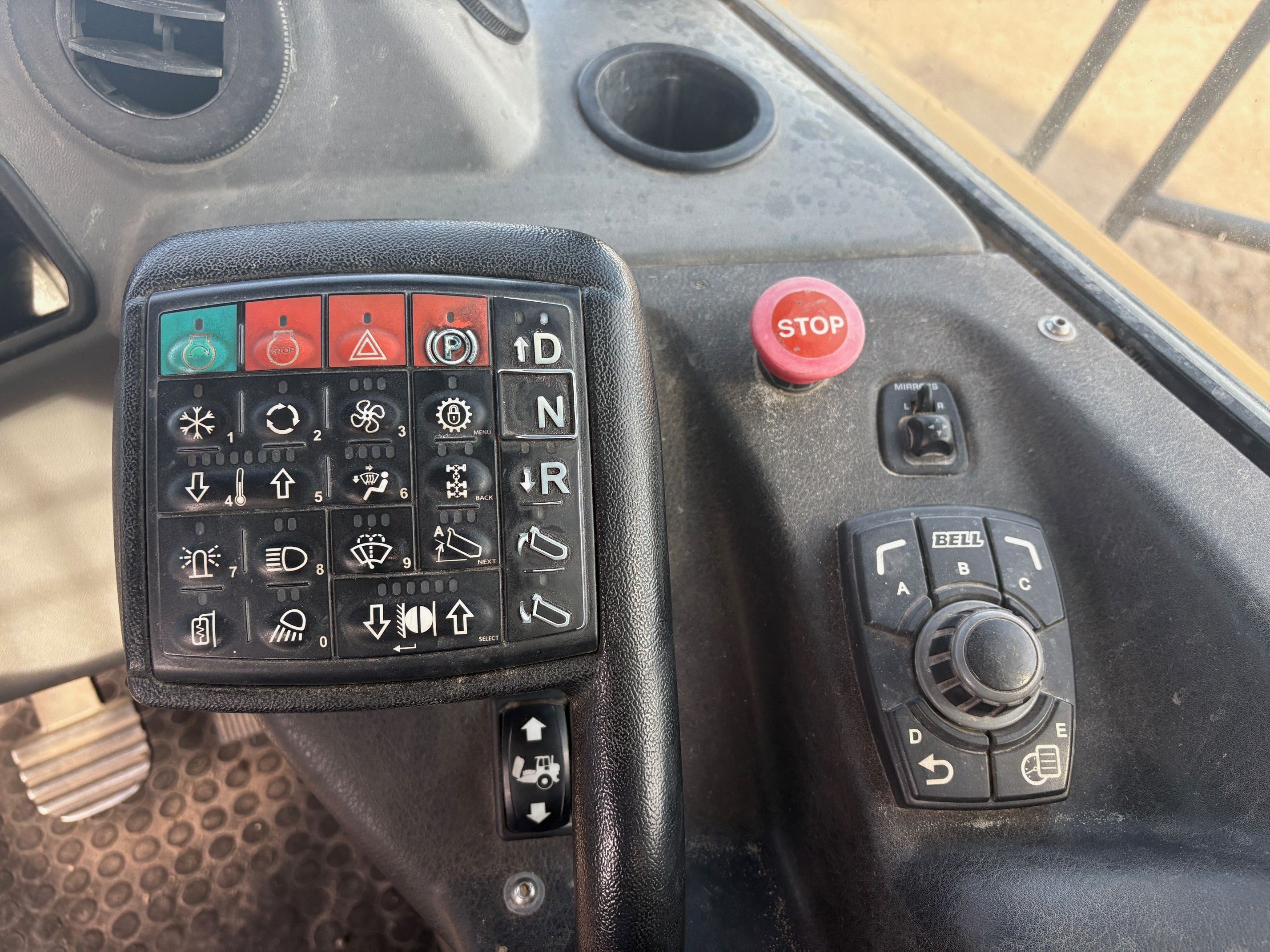 2019 BELL B40E Photo 14 Thumbnail