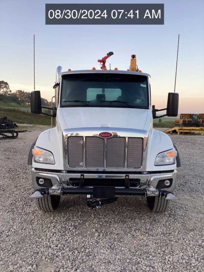 2025 PETERBILT PETERBILT 548 T/A WATER TRUCK Photo 1