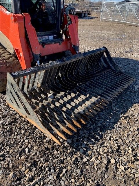 84" SKID STEER ROCK BUCKET Photo 3 Thumbnail
