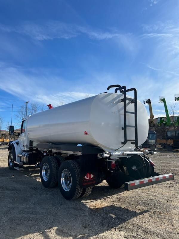 2023 PETERBILT 548 WATER Photo 3 Thumbnail