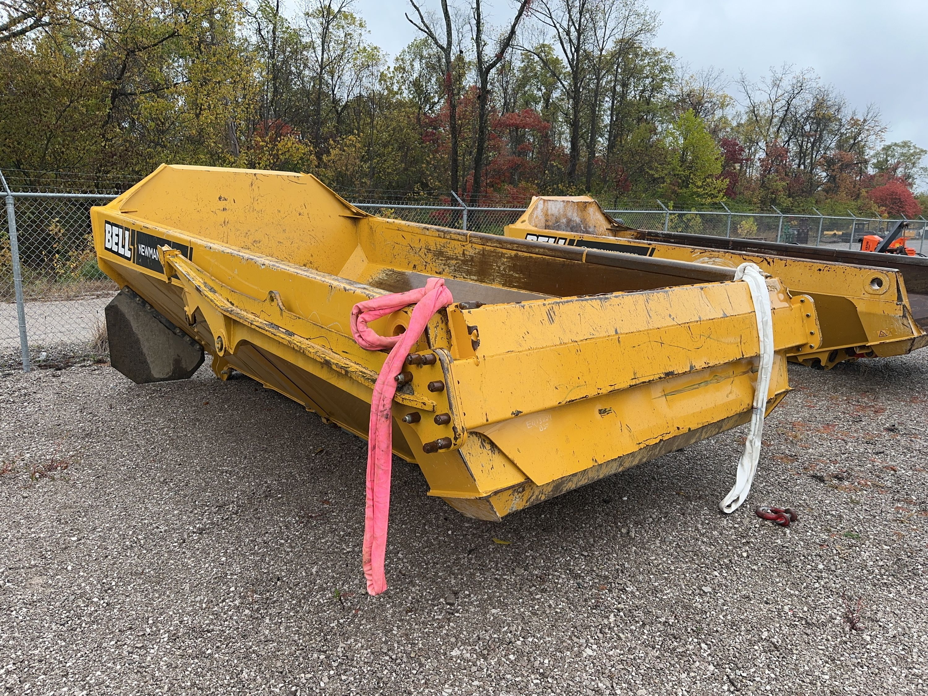 BELL B30E OFFROAD TRUCK BED Photo 3 Thumbnail