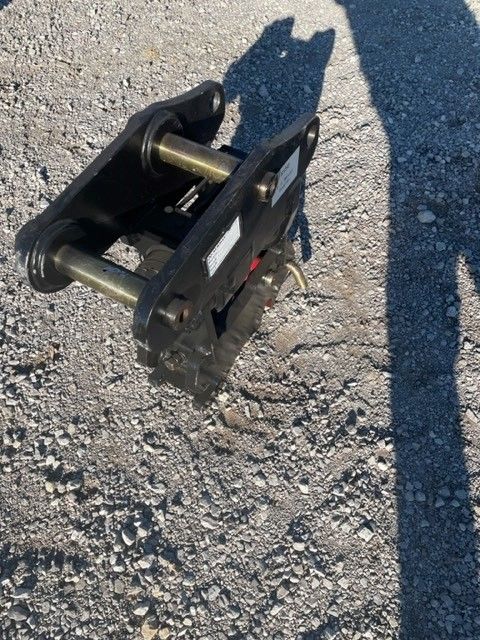 MANUAL TILT COUPLER FOR SY50U Photo 4 Thumbnail