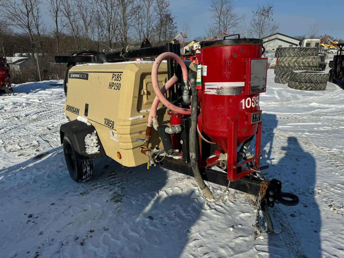 2023 DOOSAN P185 Photo 1