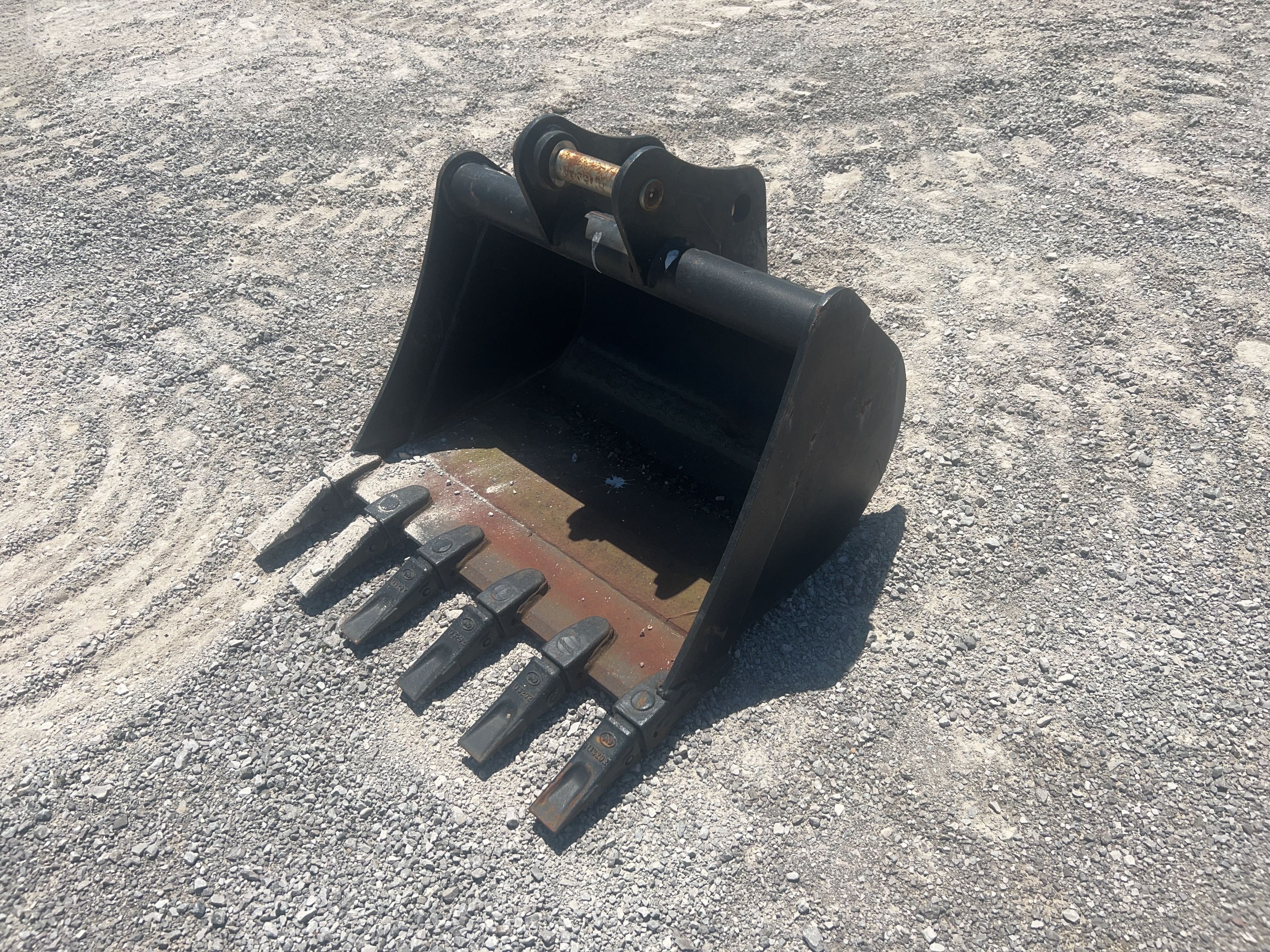 Equipment Photo - EQ3114