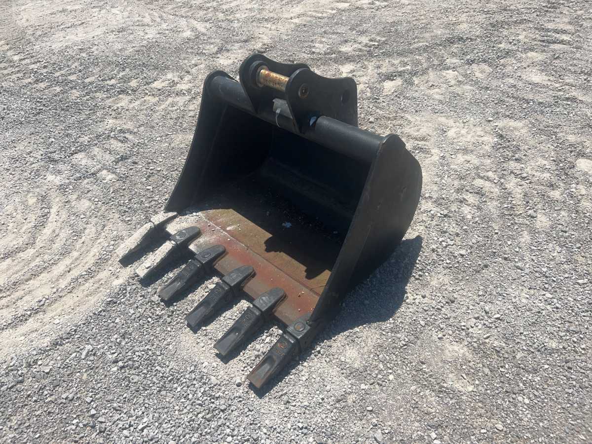 Equipment Photo - EQ3114