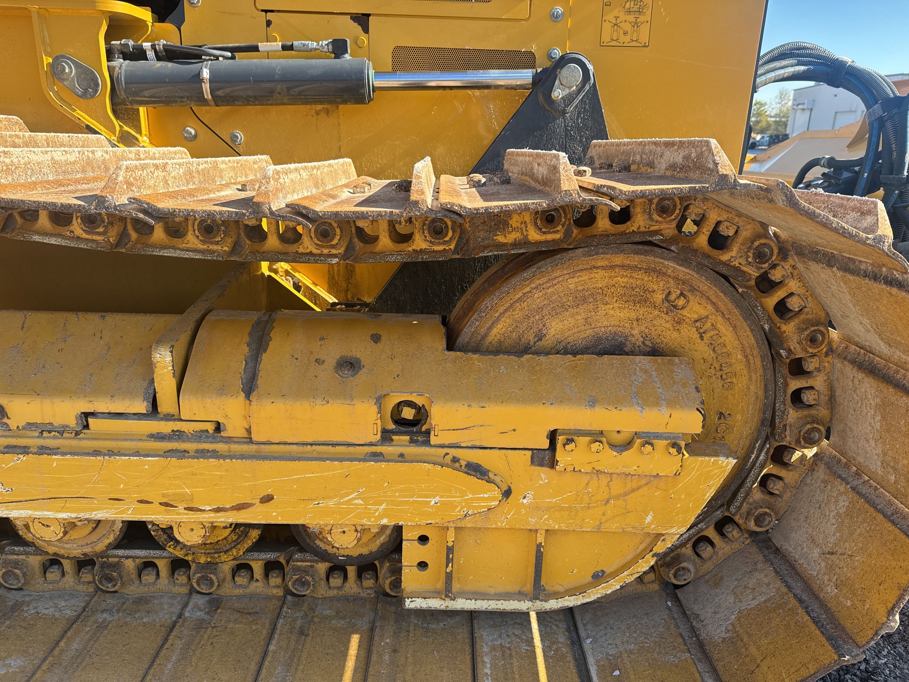 2023 JOHN DEERE 650 P-TIER Photo 16 Thumbnail