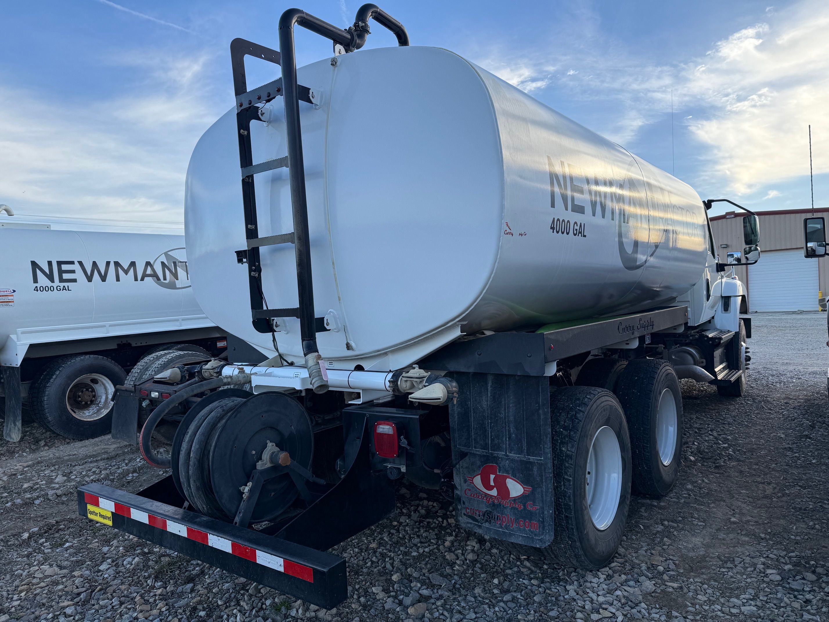 2024 INTERNATIONAL HV607 Photo 4 Thumbnail