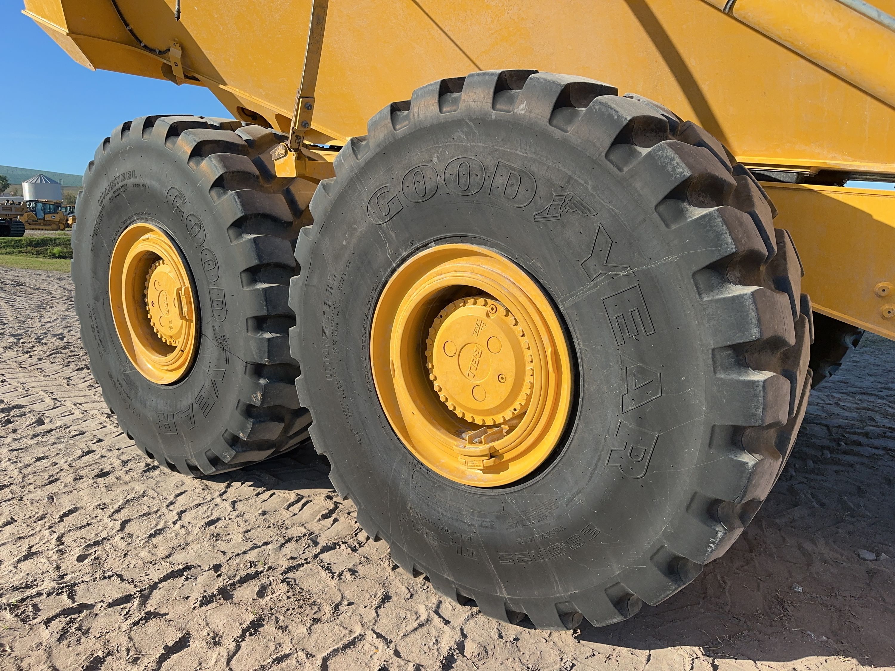 2025 BELL B45E Photo 18 Thumbnail