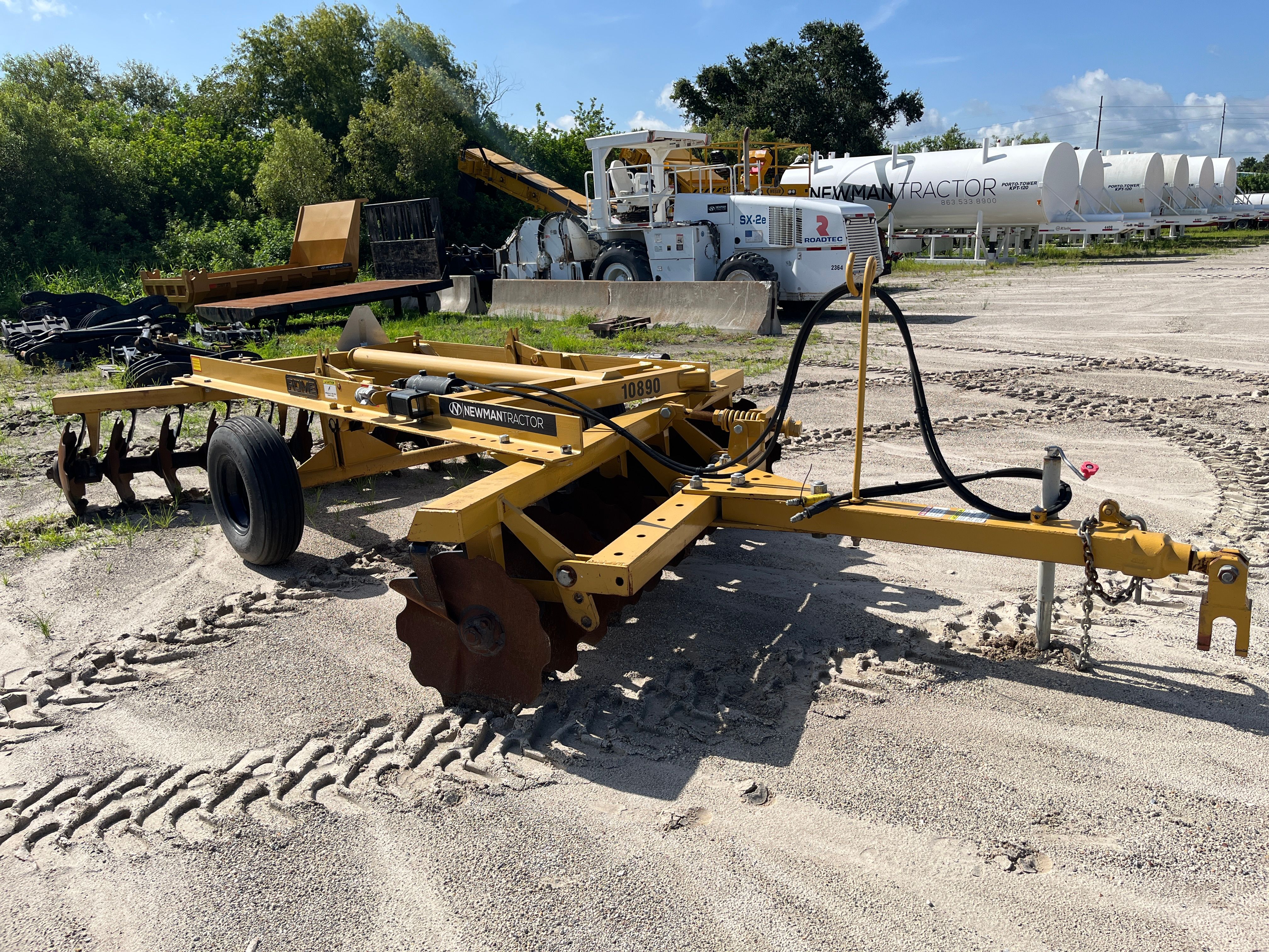 10'6" OFFSET DISC HARROW Photo 6 Thumbnail