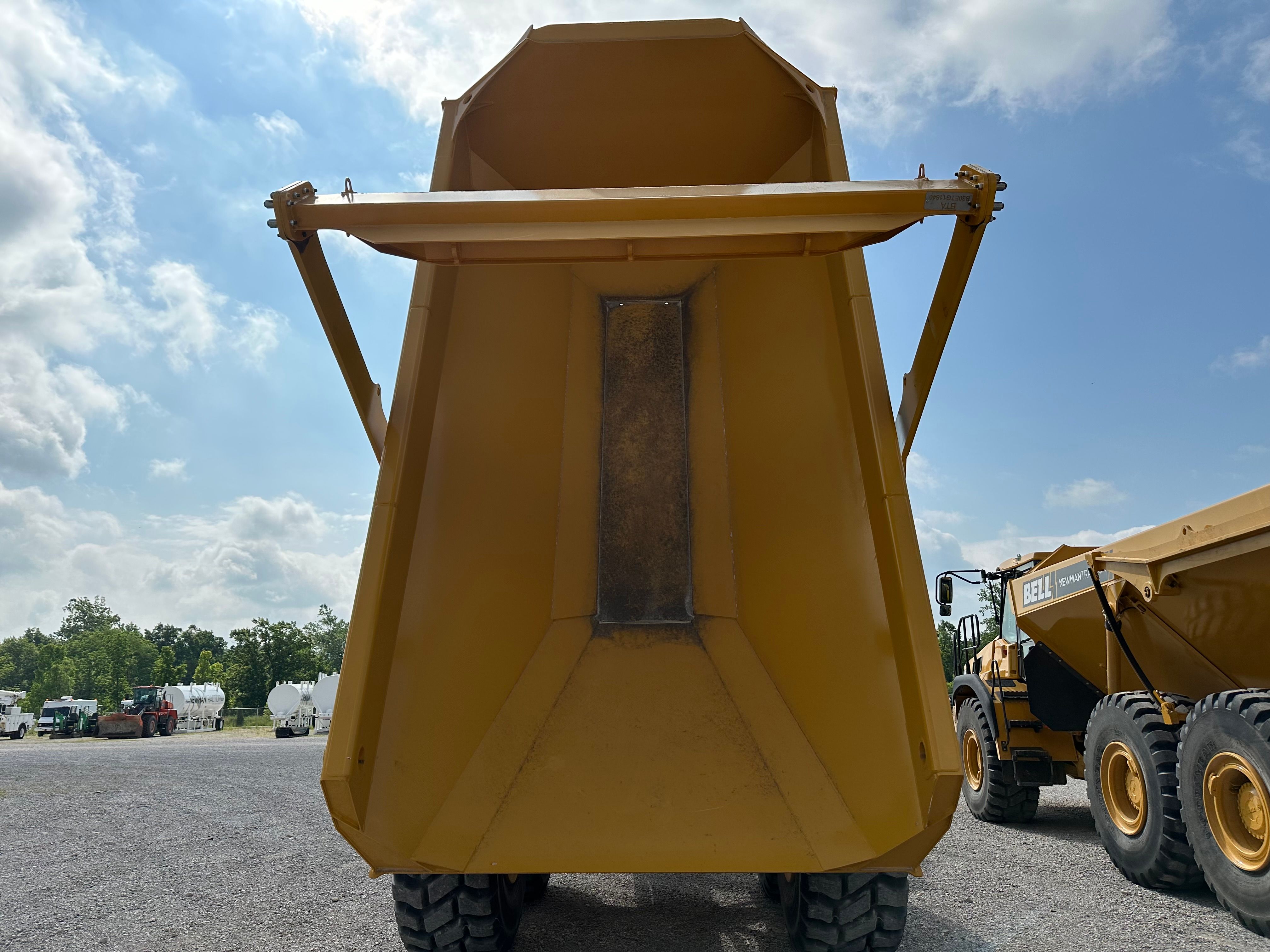 BELL B30E TAILGATE Photo 5 Thumbnail