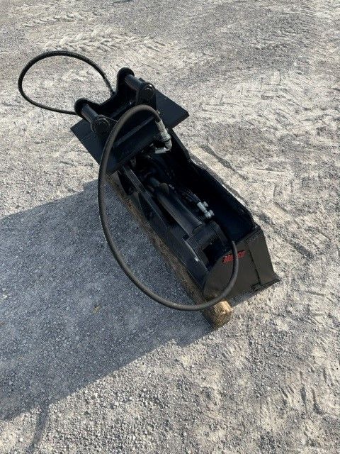 44" TILTING BUCKET FOR SY35U Photo 3 Thumbnail