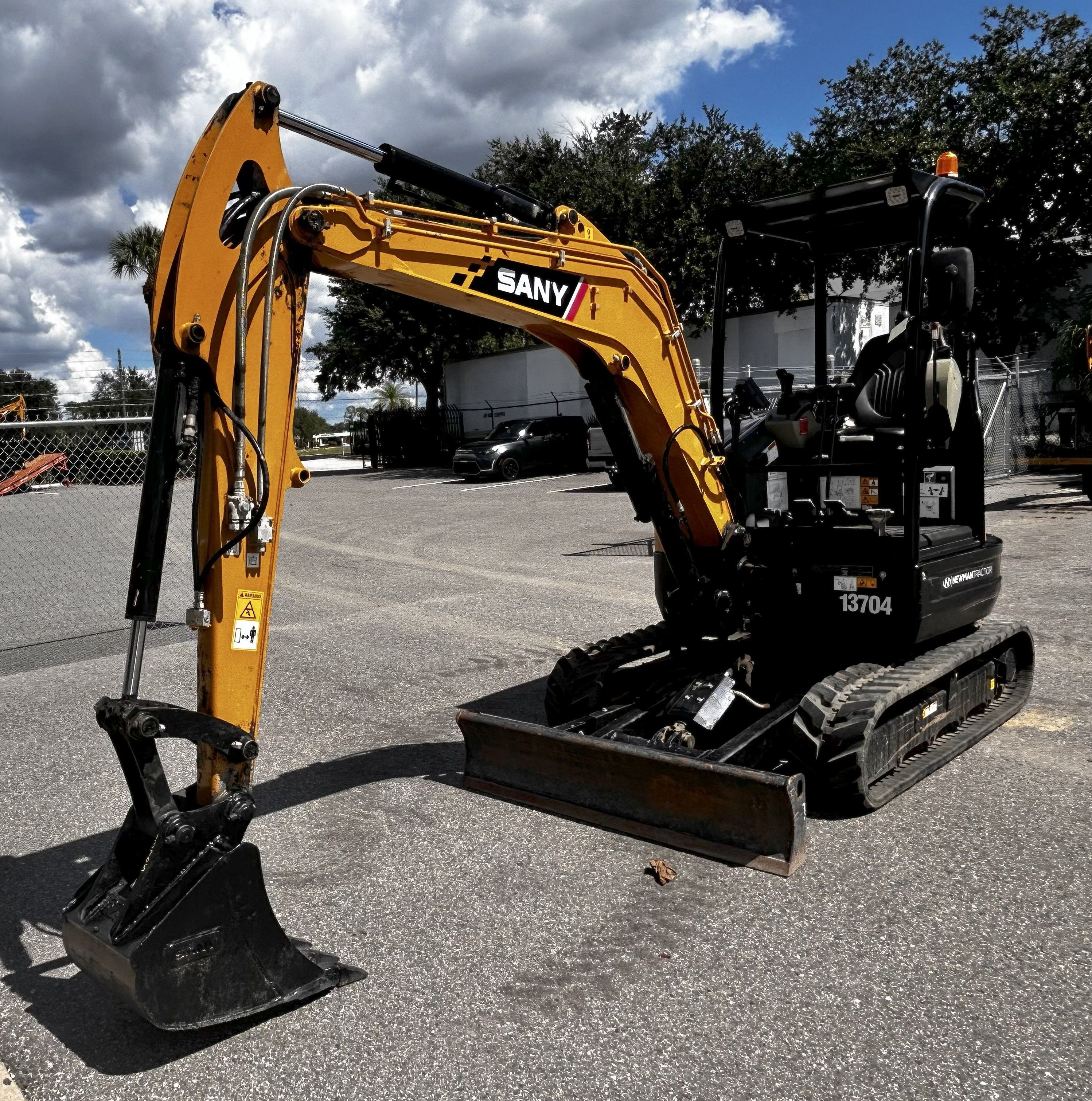 2023 SANY SY35C-CAN Photo 1 Thumbnail