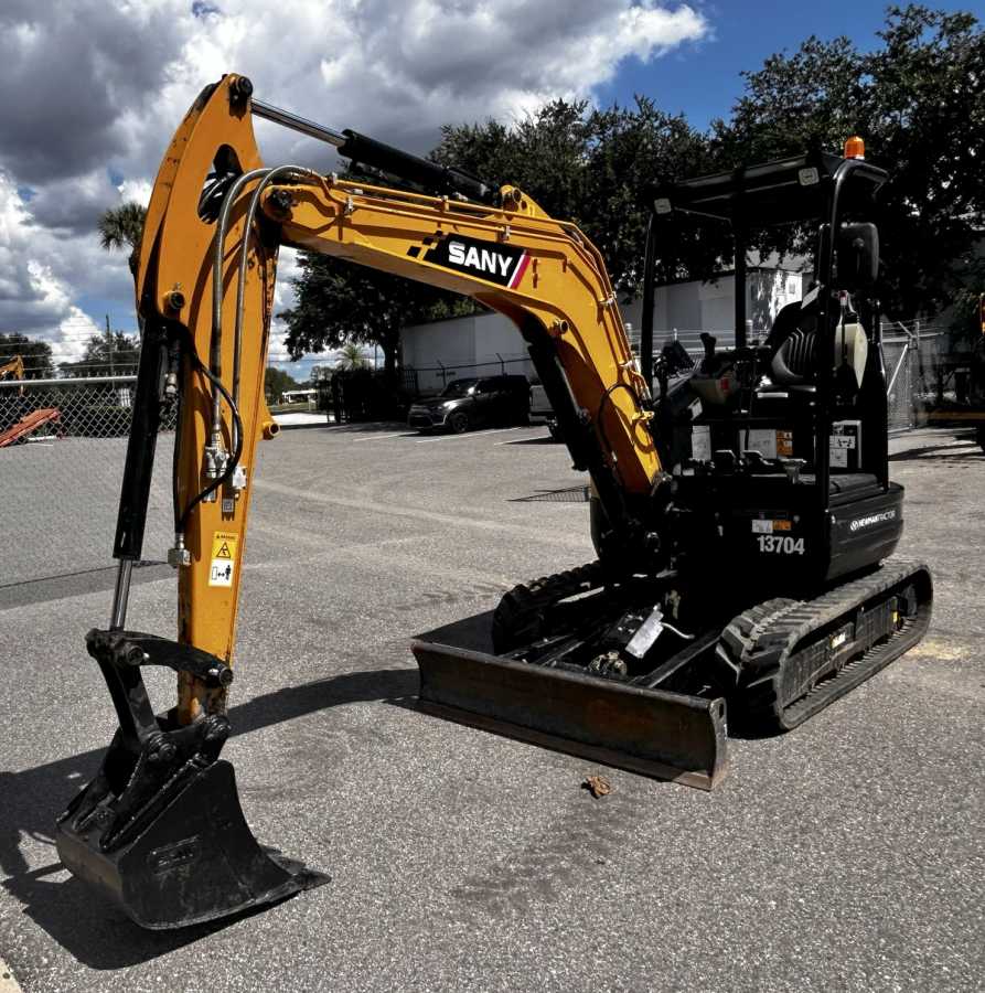 2023 SANY SANY SY35C EXCAVATOR (OPEN CANOPY) Photo 1