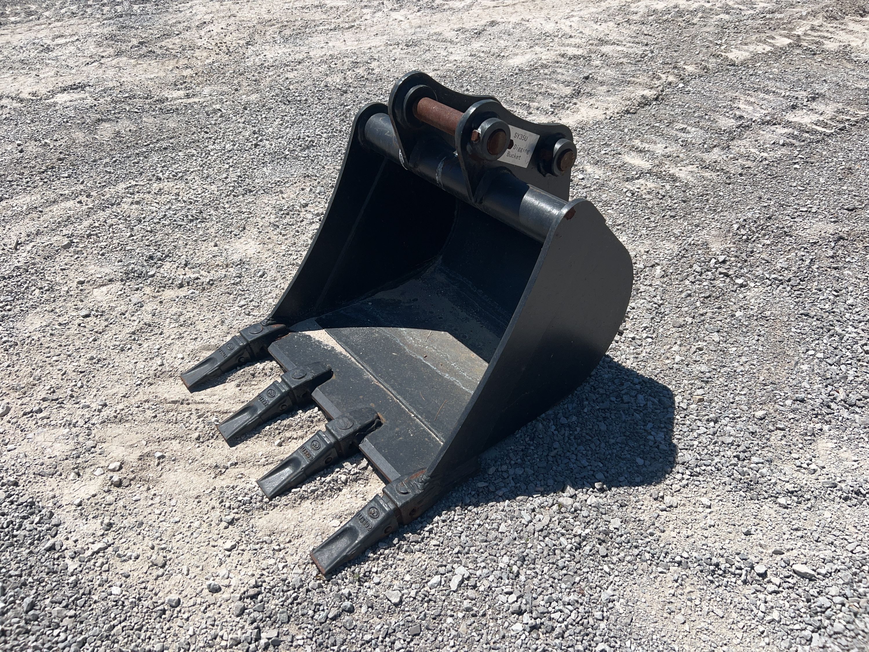 Equipment Photo - EQ14138