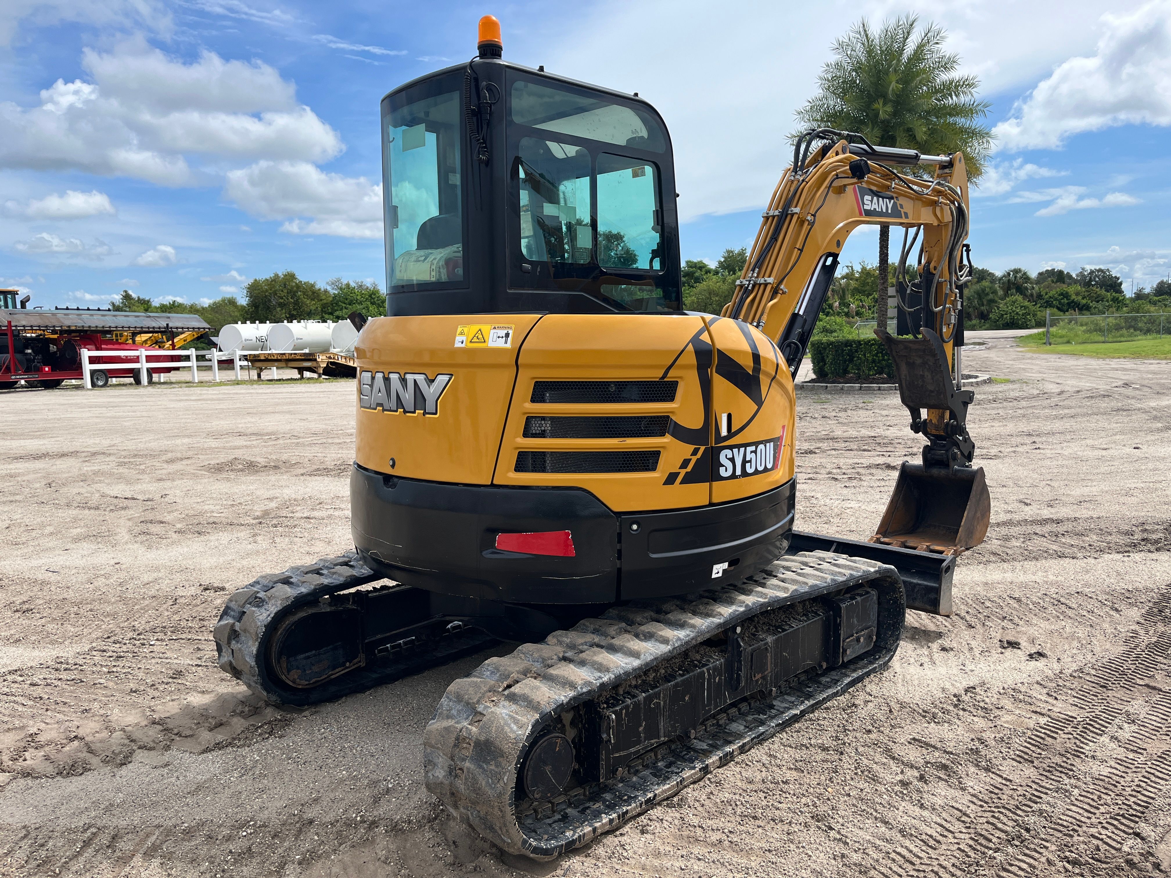 2023 SANY SY50U Photo 4 Thumbnail