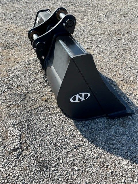 60" DC BUCKET FOR SY135C Photo 1 Thumbnail