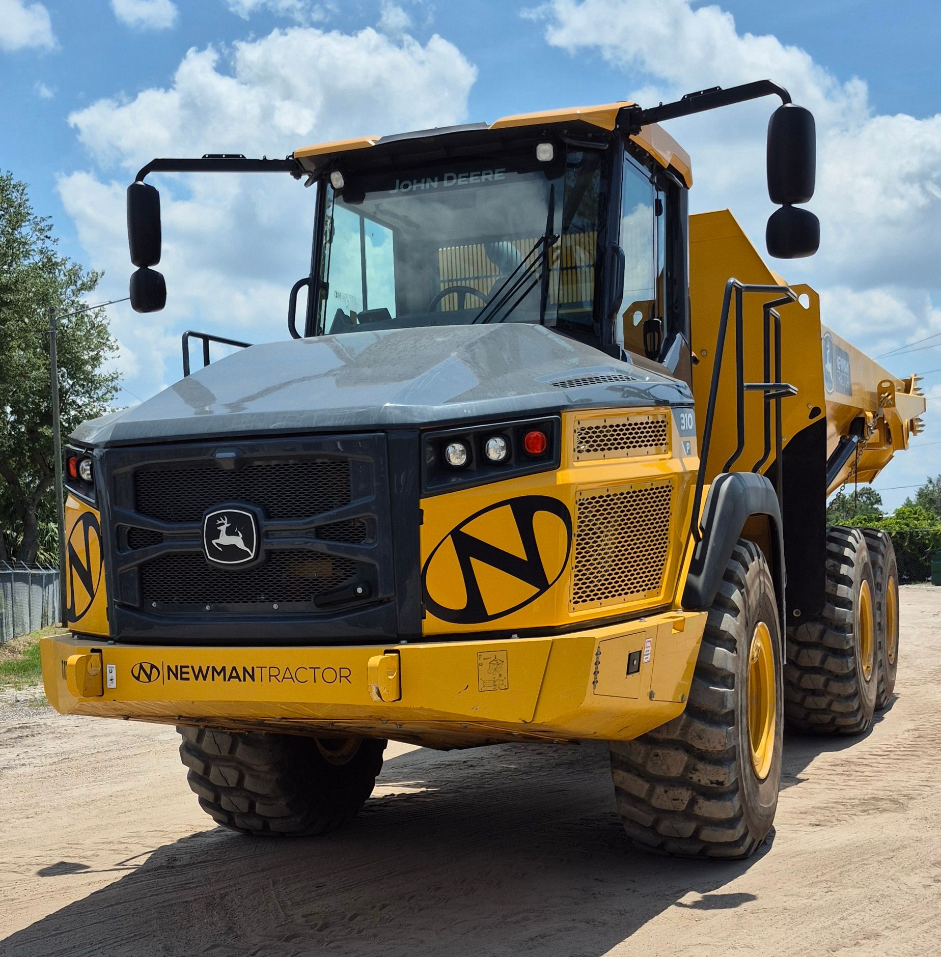 2024 JOHN DEERE 310P Photo 1 Thumbnail