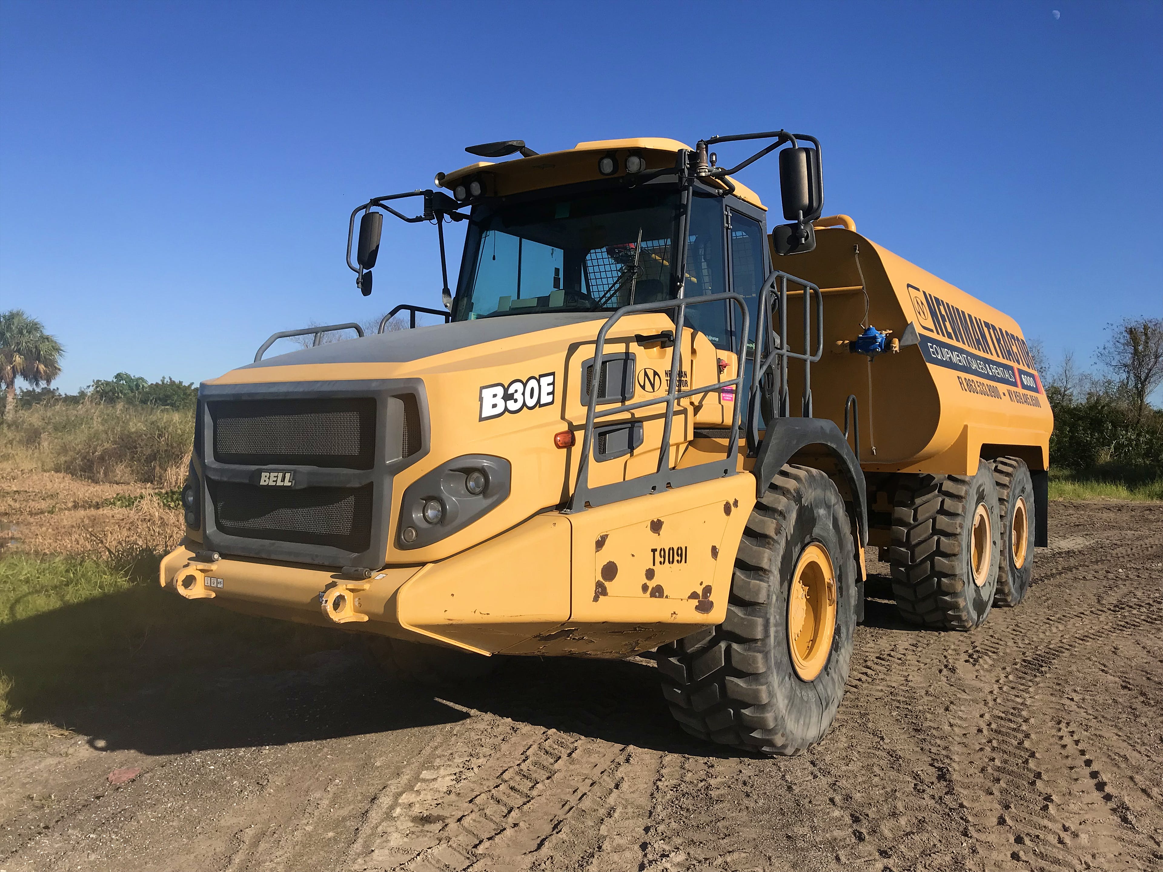 2015 BELL B30E Photo 1 Thumbnail