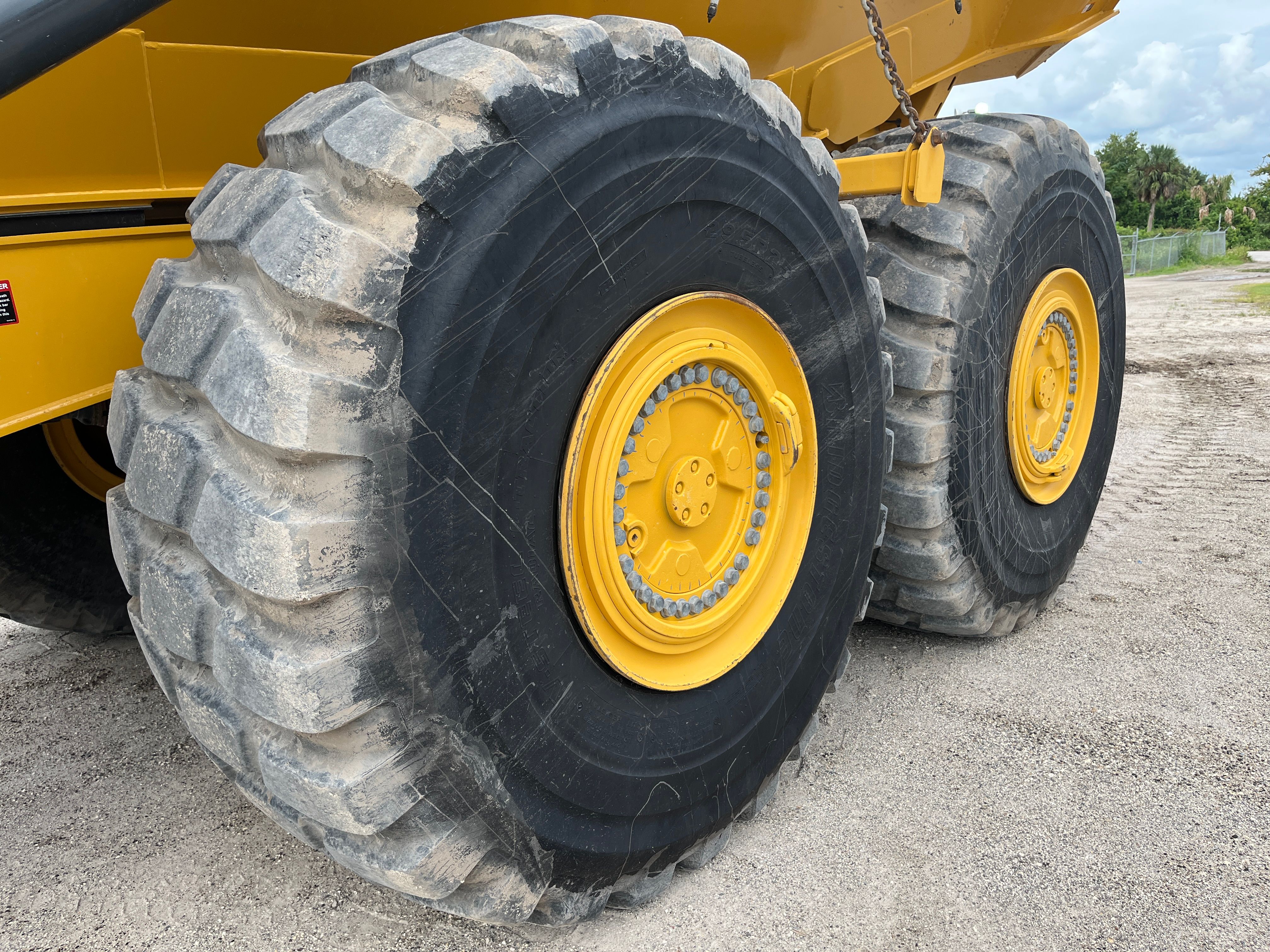 2023 JOHN DEERE 460P Photo 11 Thumbnail