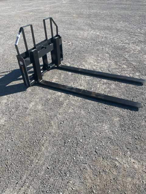 72" SKID STEER FORKS Photo 1