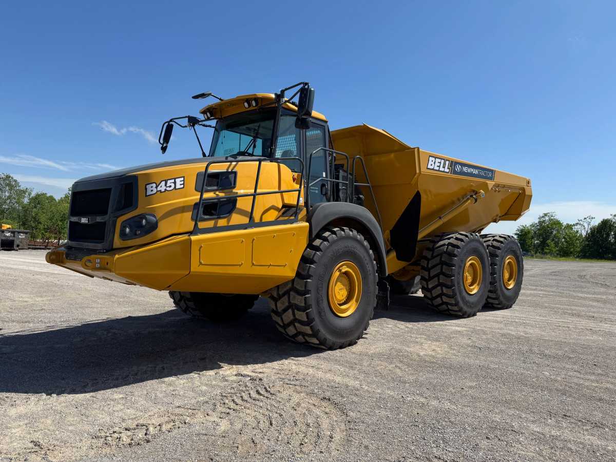 2025 BELL B45E Photo 1