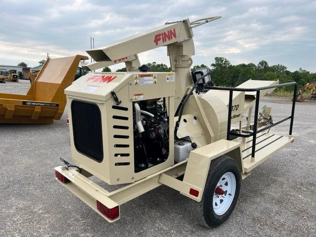 2023 B70 TRAILER MOUNTED STRAW BLOWER Photo 1 Thumbnail
