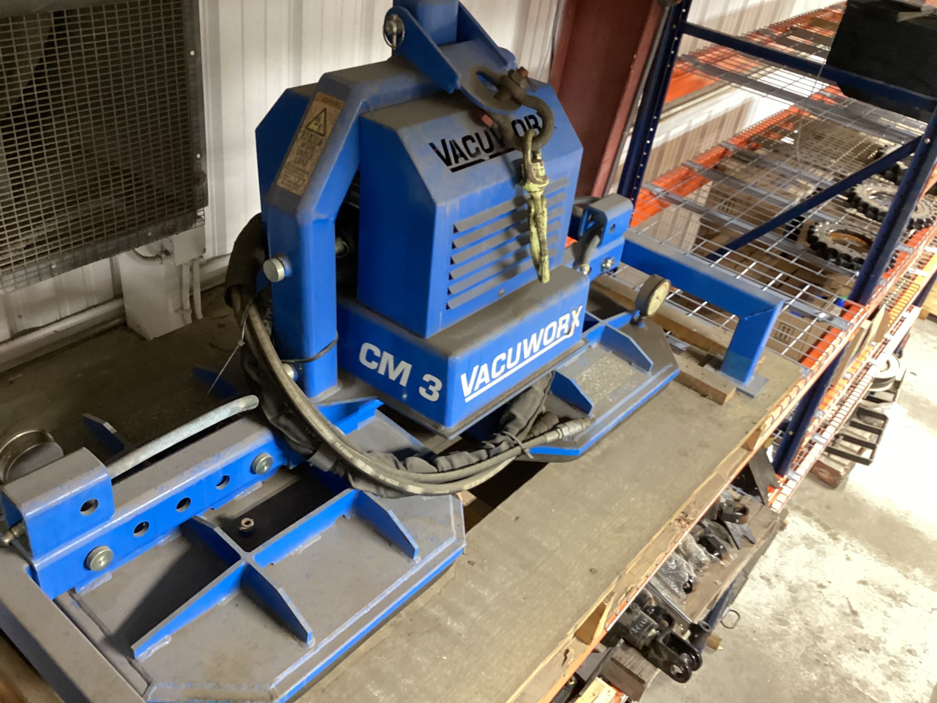 2020 VACUWORX SL2 VACUUM LIFTER Photo 3 Thumbnail