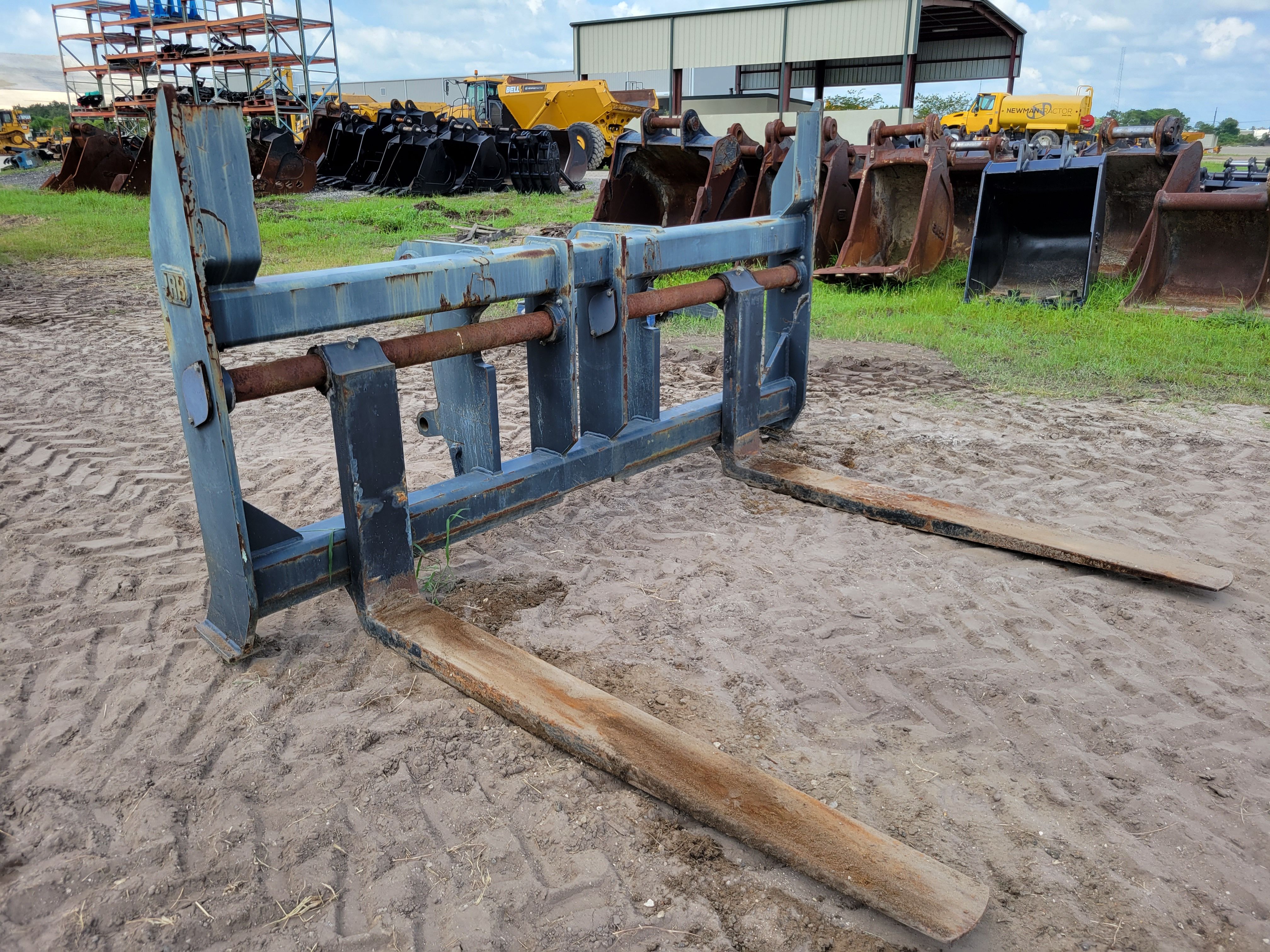 72" JRB Q/C WHEEL LOADER FORKS FOR JOHN DEERE 644K Photo 2 Thumbnail