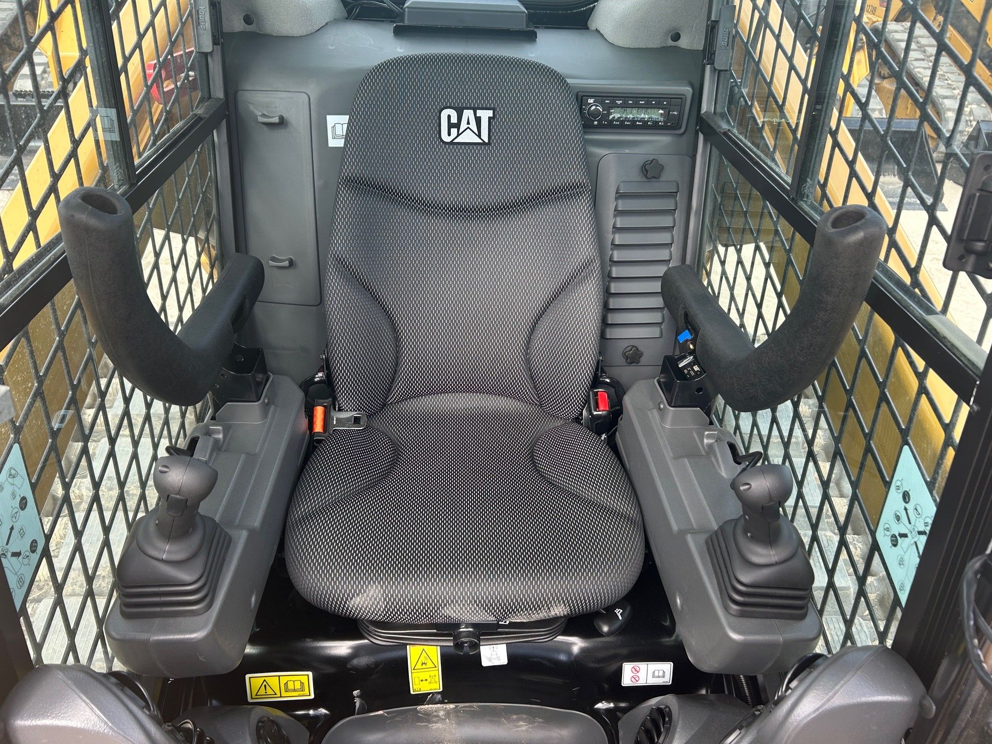 2024 CAT 299D3 Photo 7 Thumbnail