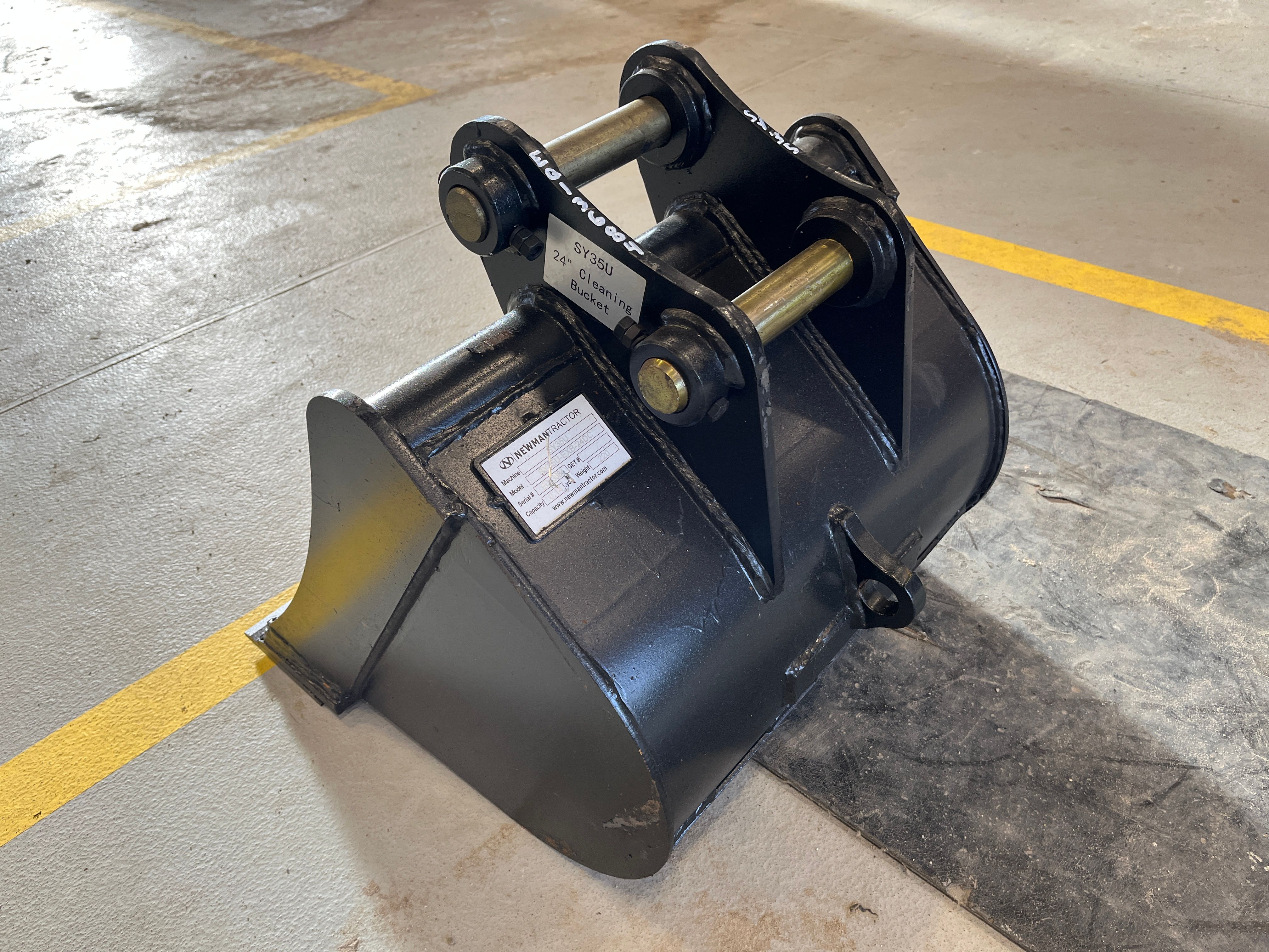 24" DC BUCKET FOR SY35U Photo 2 Thumbnail