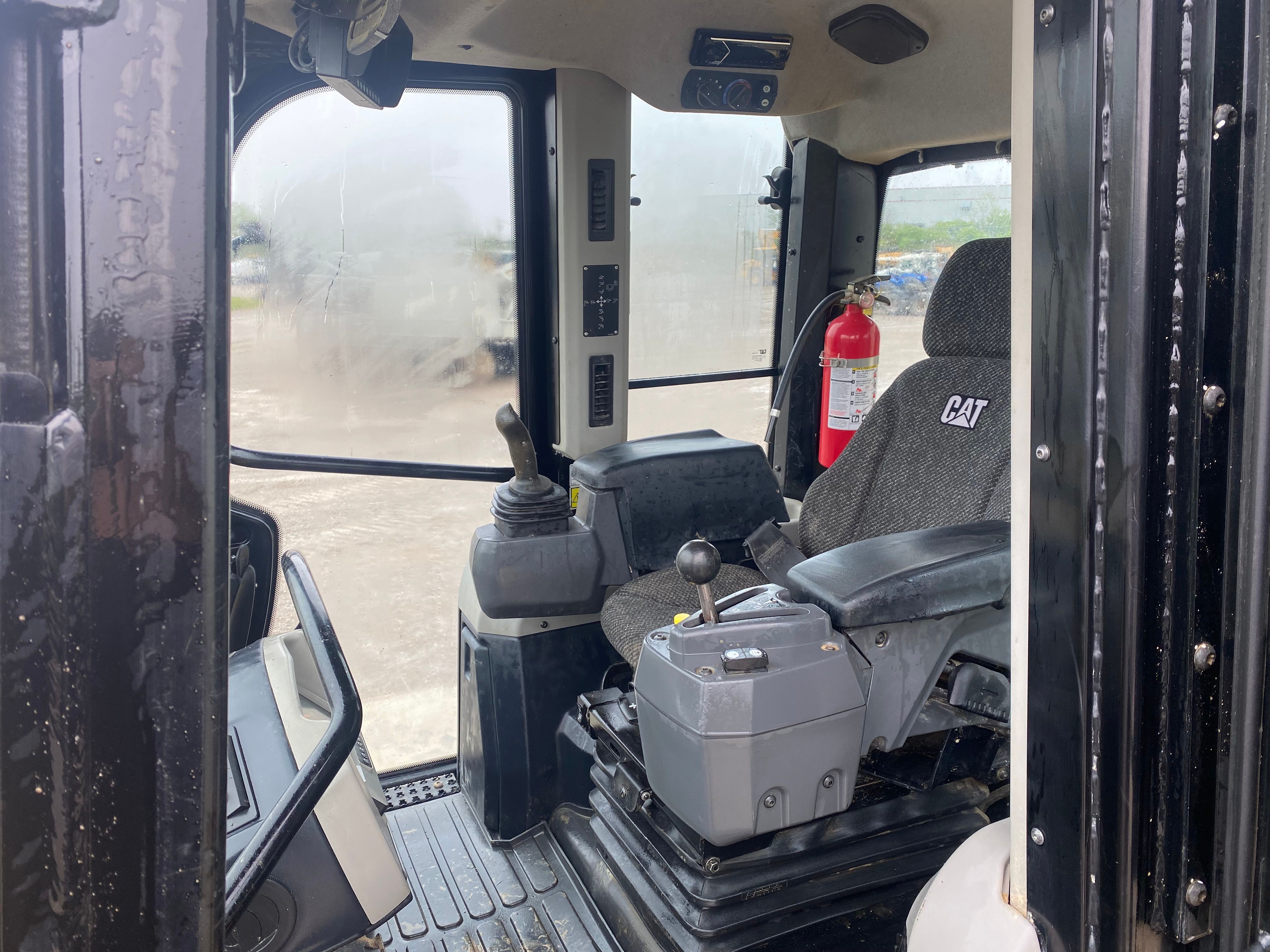 2018 CAT 963K Photo 12 Thumbnail