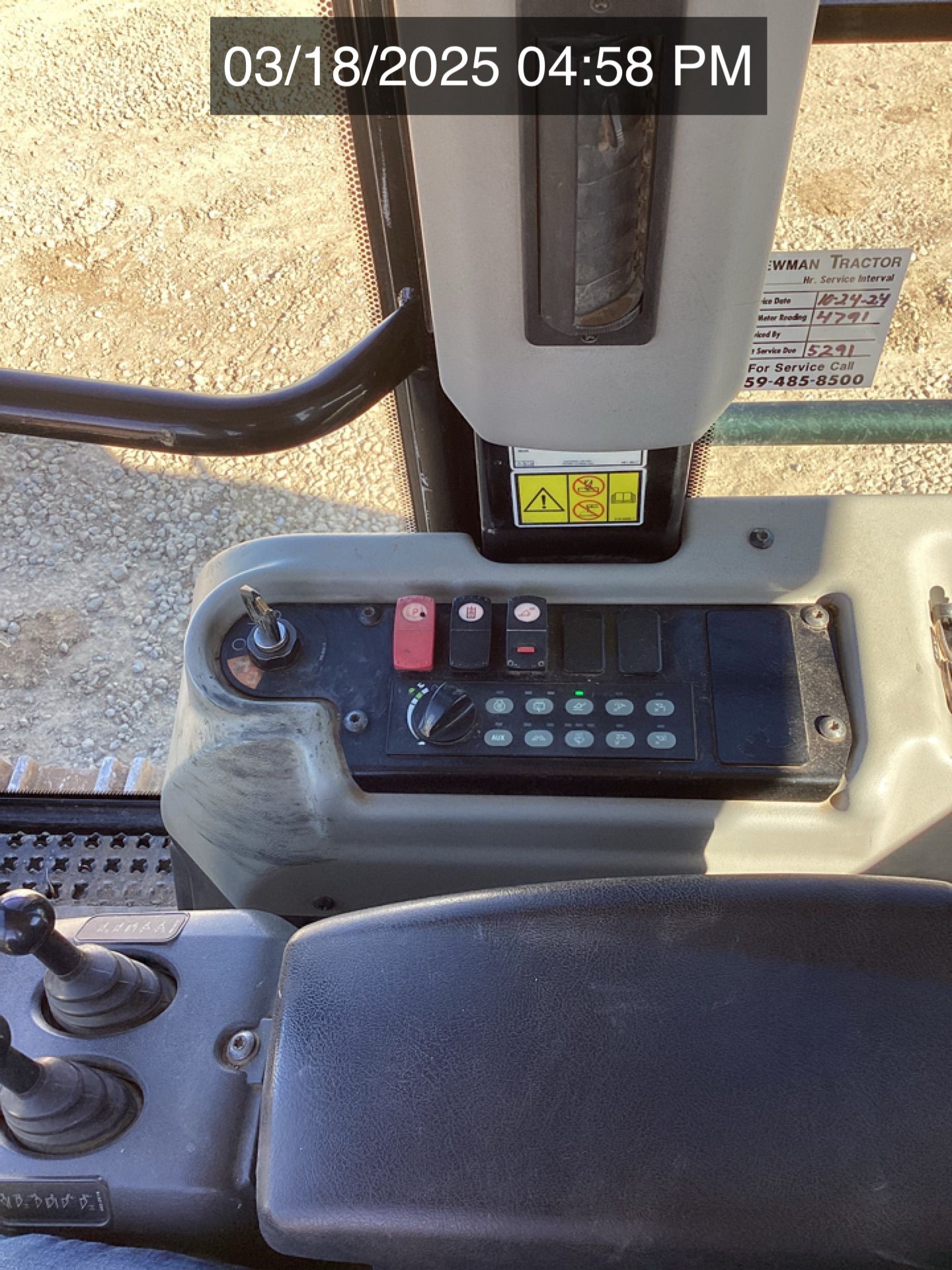 2019 CAT 963K Photo 6 Thumbnail