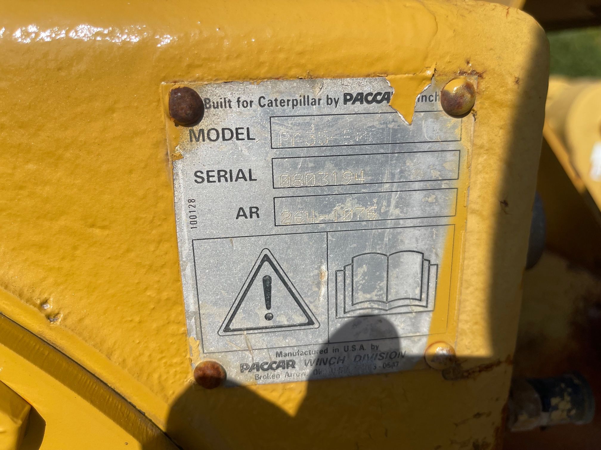 WINCH FOR D6N LGP CRAWLER TRACTOR Photo 5 Thumbnail