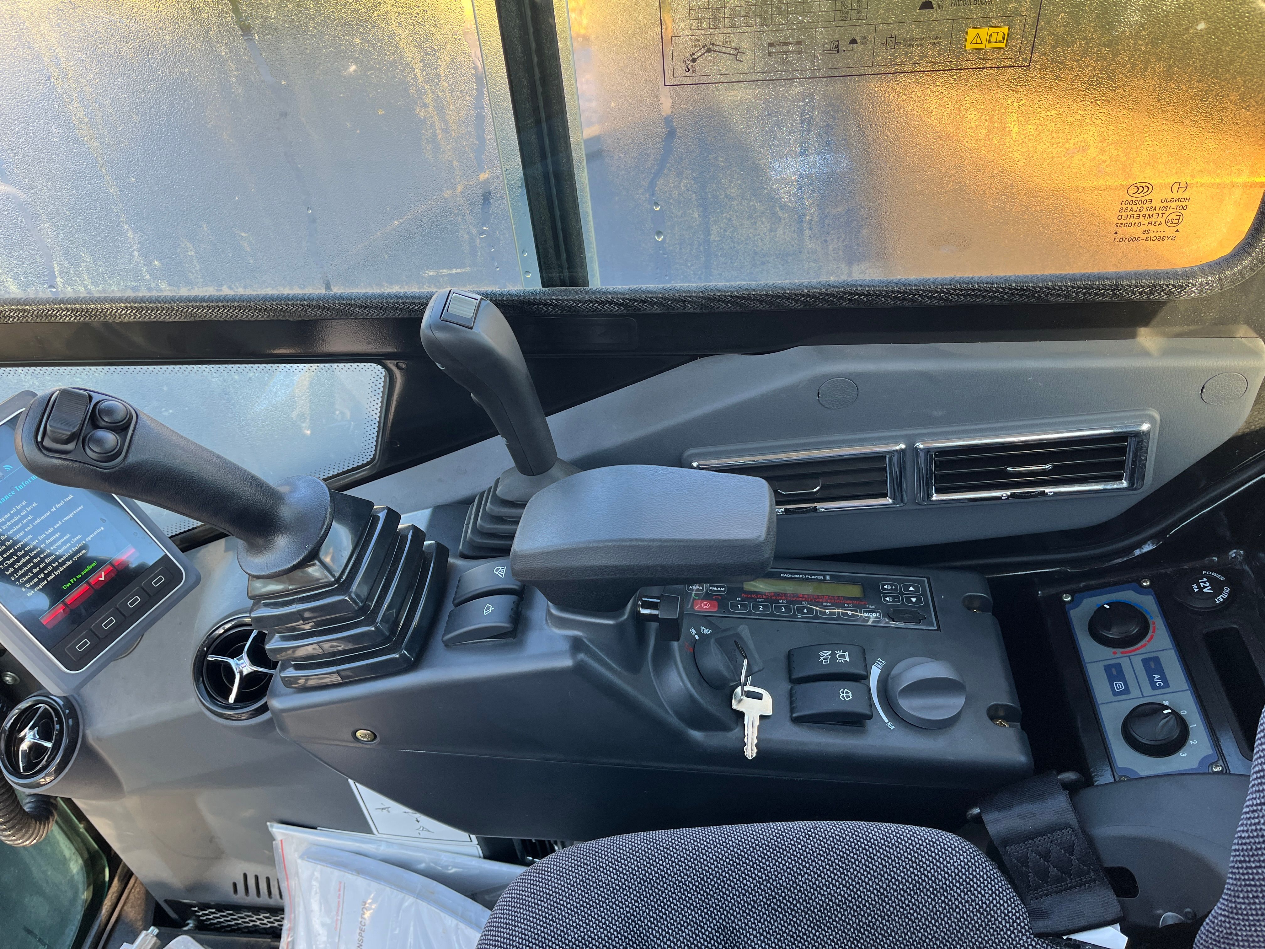 2025 SANY SY50U Photo 10 Thumbnail