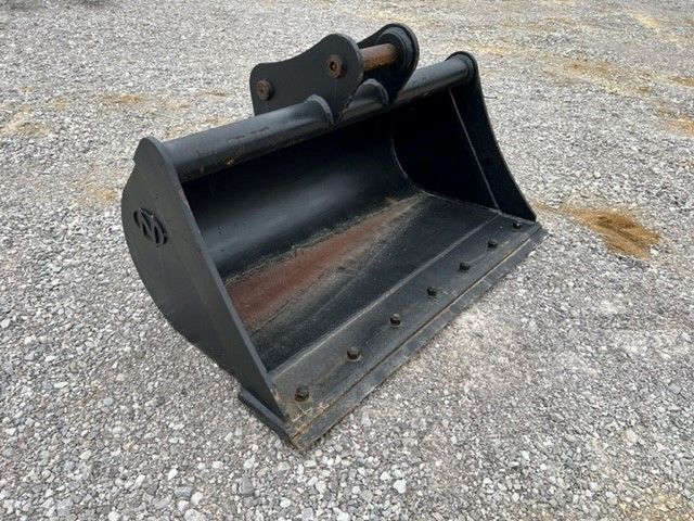 42" EXCAVATOR DITCH CLEANING BUCKET 45MM PIN Photo 2 Thumbnail