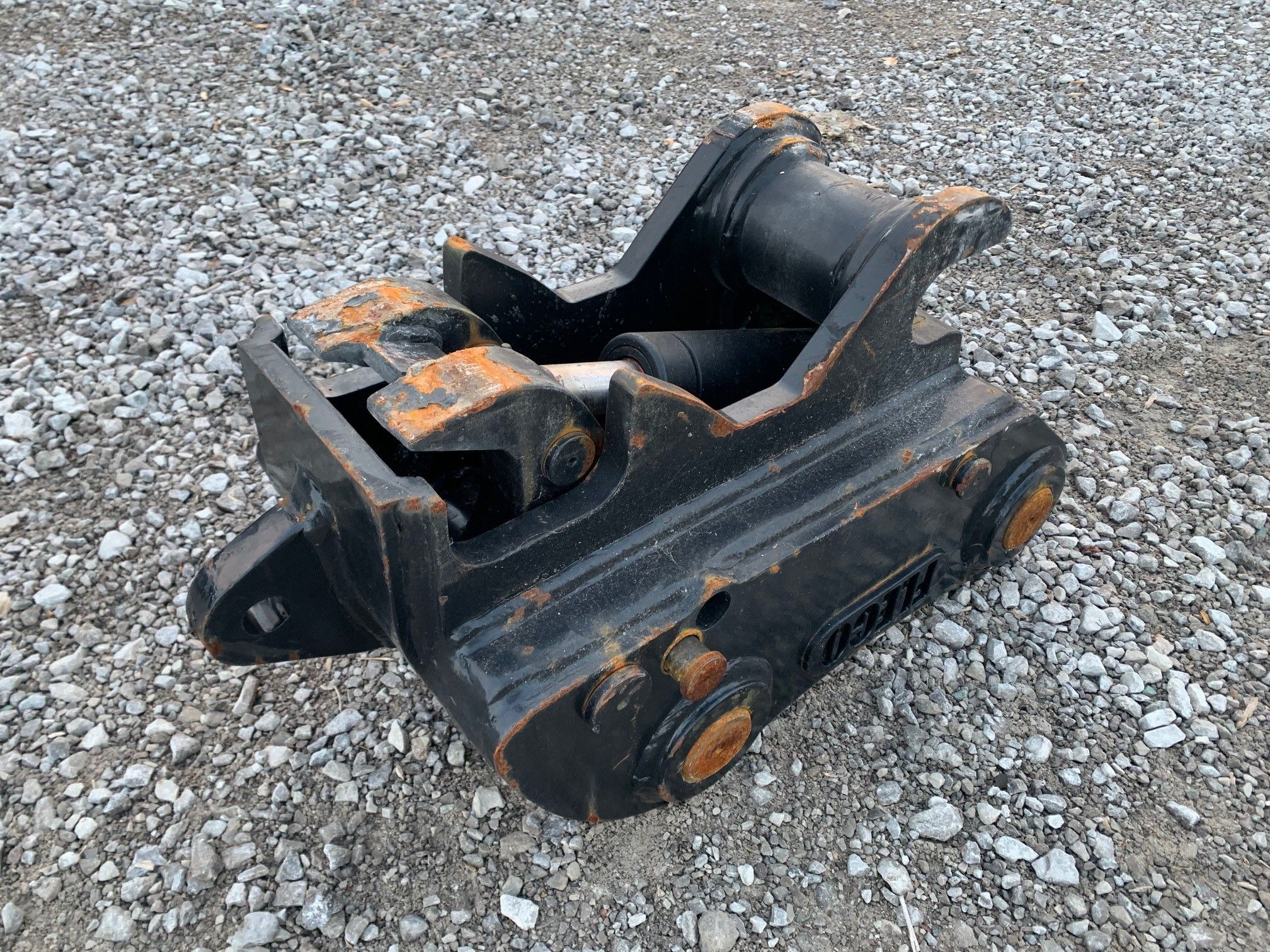 QUICK COUPLER, HYDRAULIC FOR SY95C Photo 4 Thumbnail