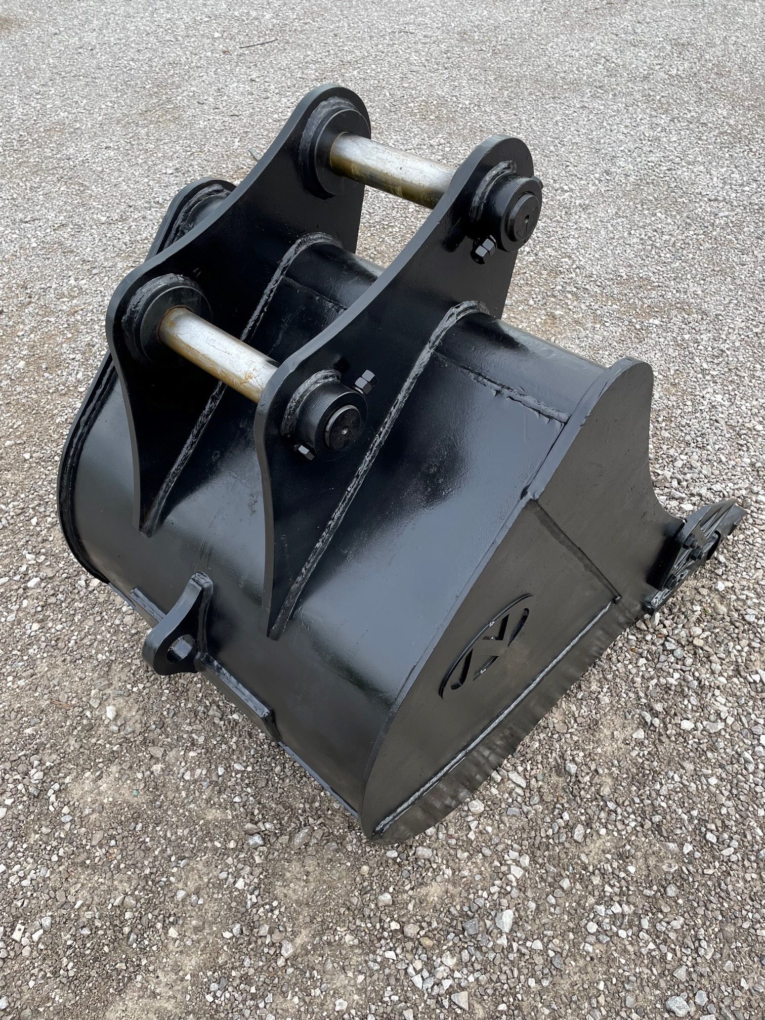 30" EXCAVATOR DIGGING BUCKET 50MM PIN Photo 1 Thumbnail