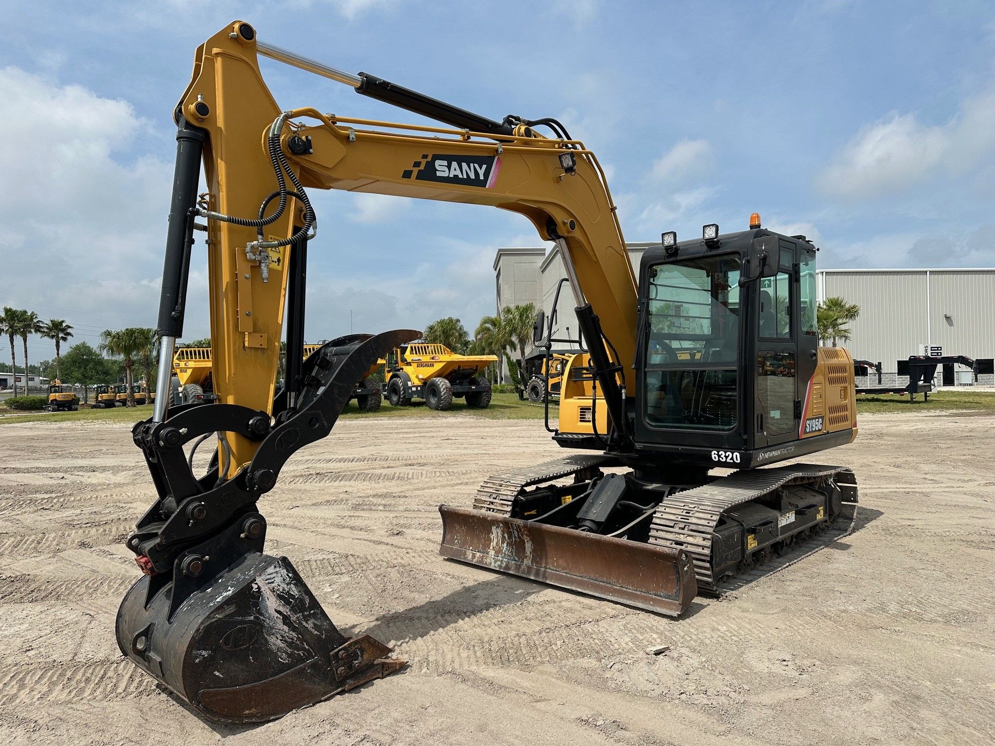 2022 SANY SY95C Photo 1 Thumbnail