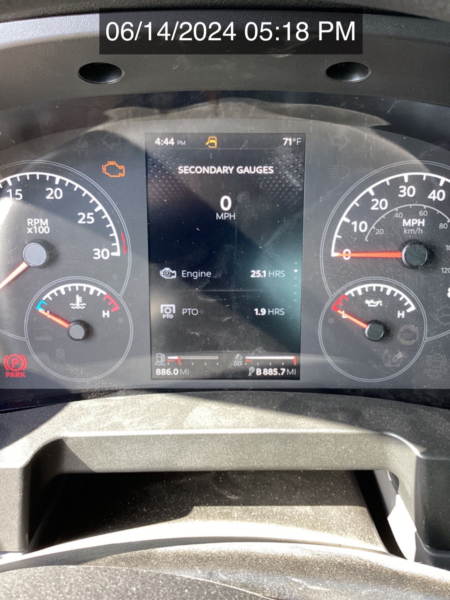 2024 PETERBILT 548 WATER Photo 8 Thumbnail