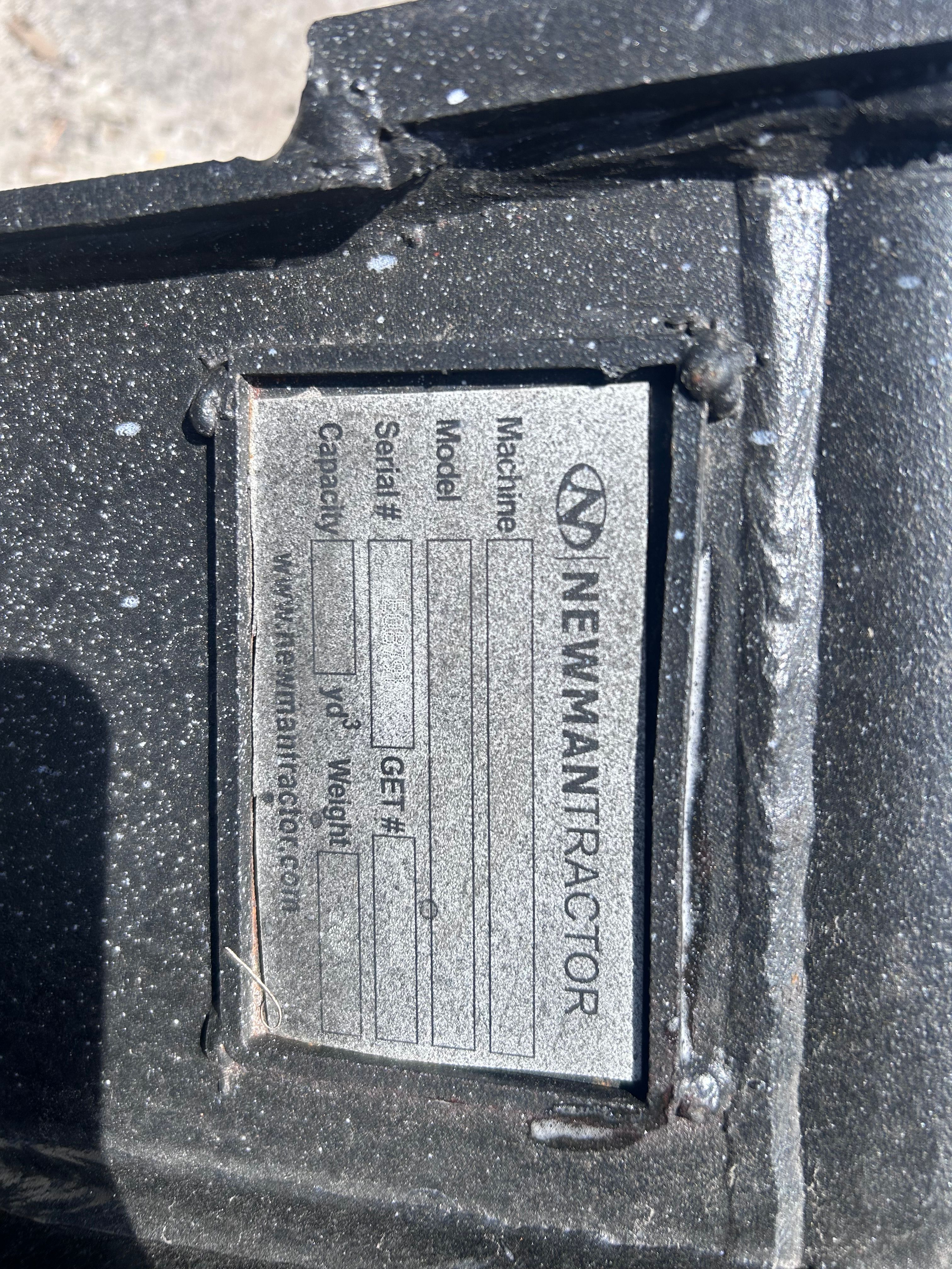 24" BUCKET FOR SY50U Photo 5 Thumbnail